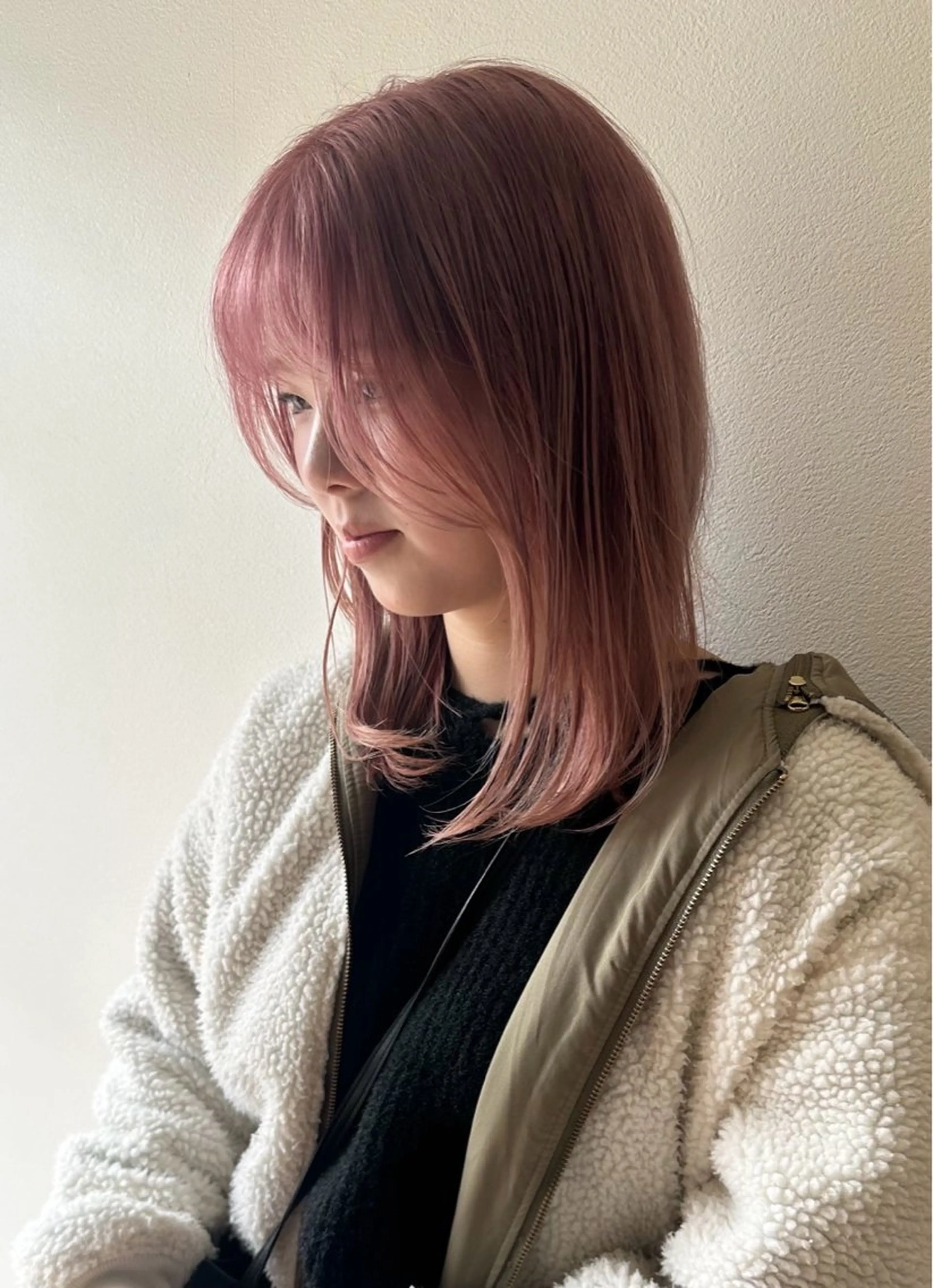 ミディアム カット ヘアカラー 田中 泰正のヘアスタイル