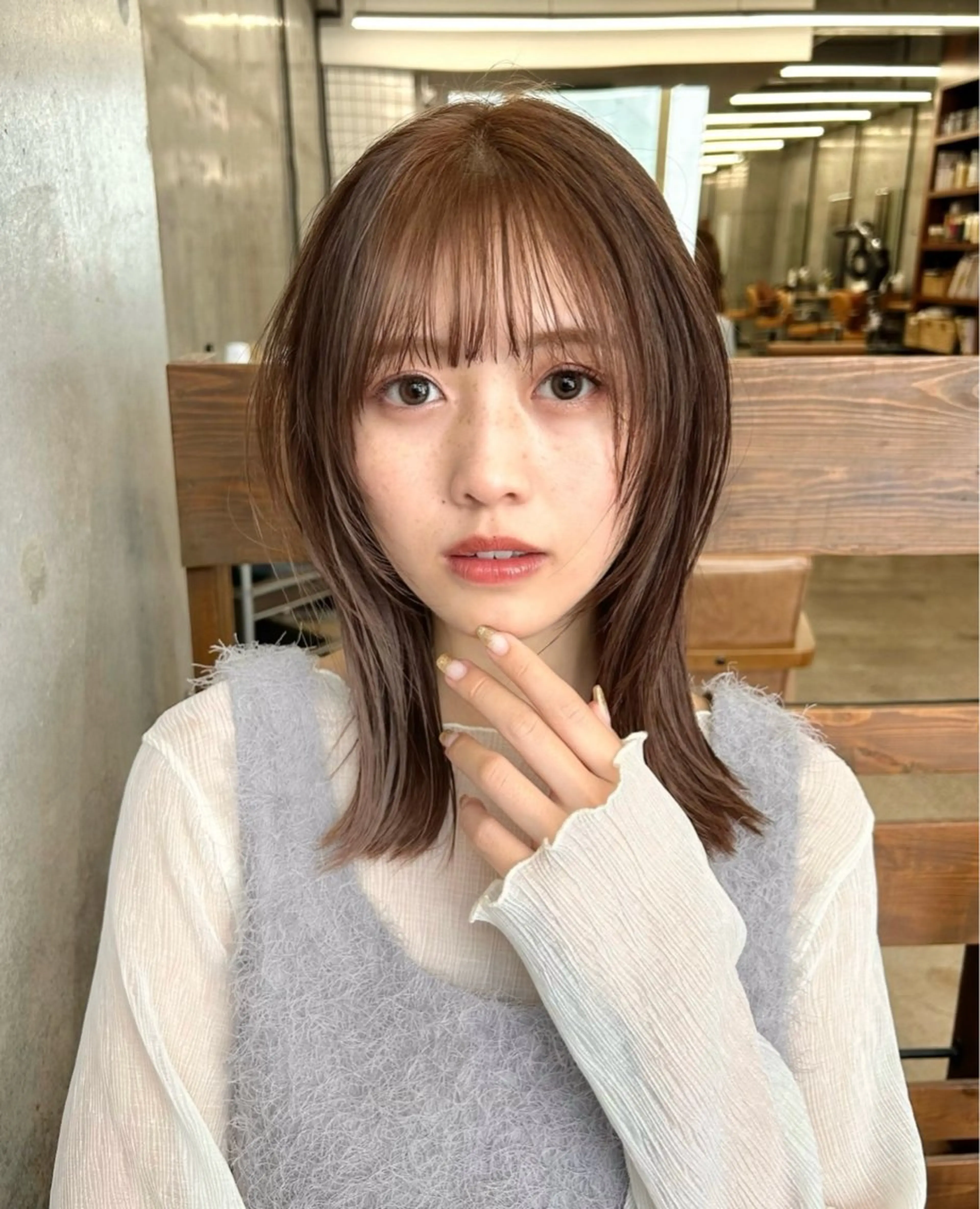 セミロング カラー ヘアアレンジ ‎透明感×艶髪 ‎🫒maki🎀のヘアスタイル