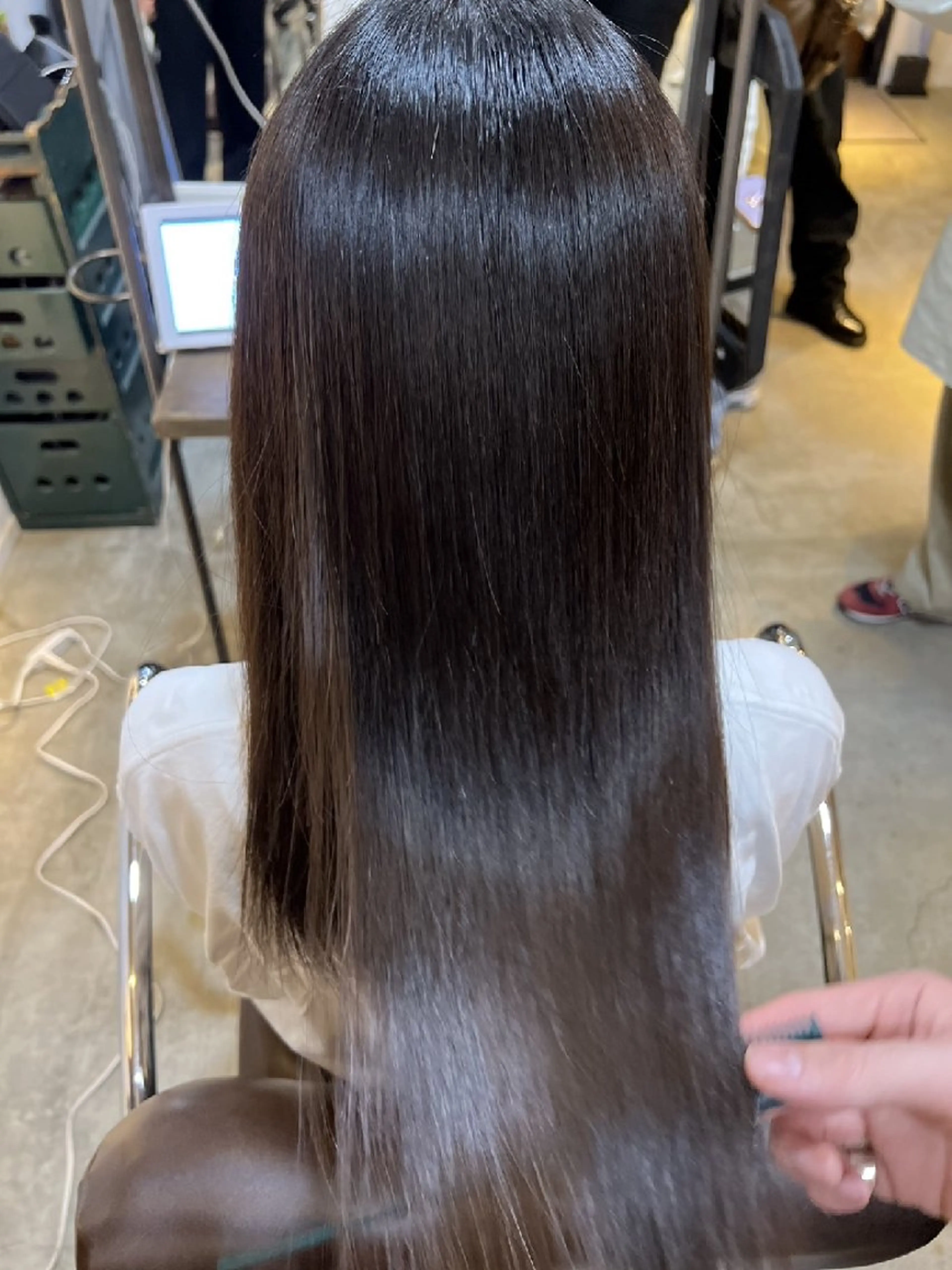 ロング カラー けい もえこのヘアスタイル