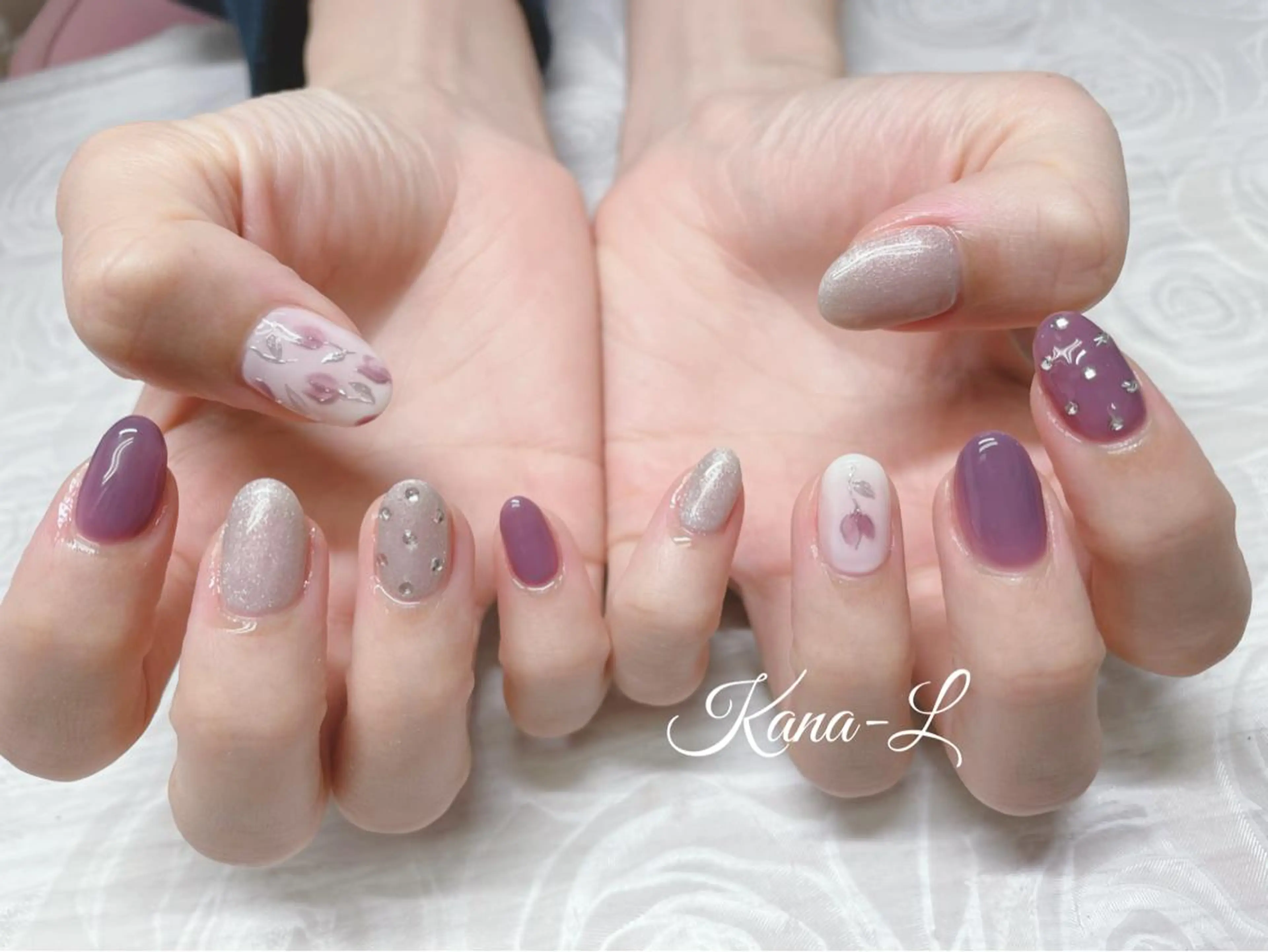 カラー ネイル パープル 春ネイル 芦辺 香奈のネイルデザイン