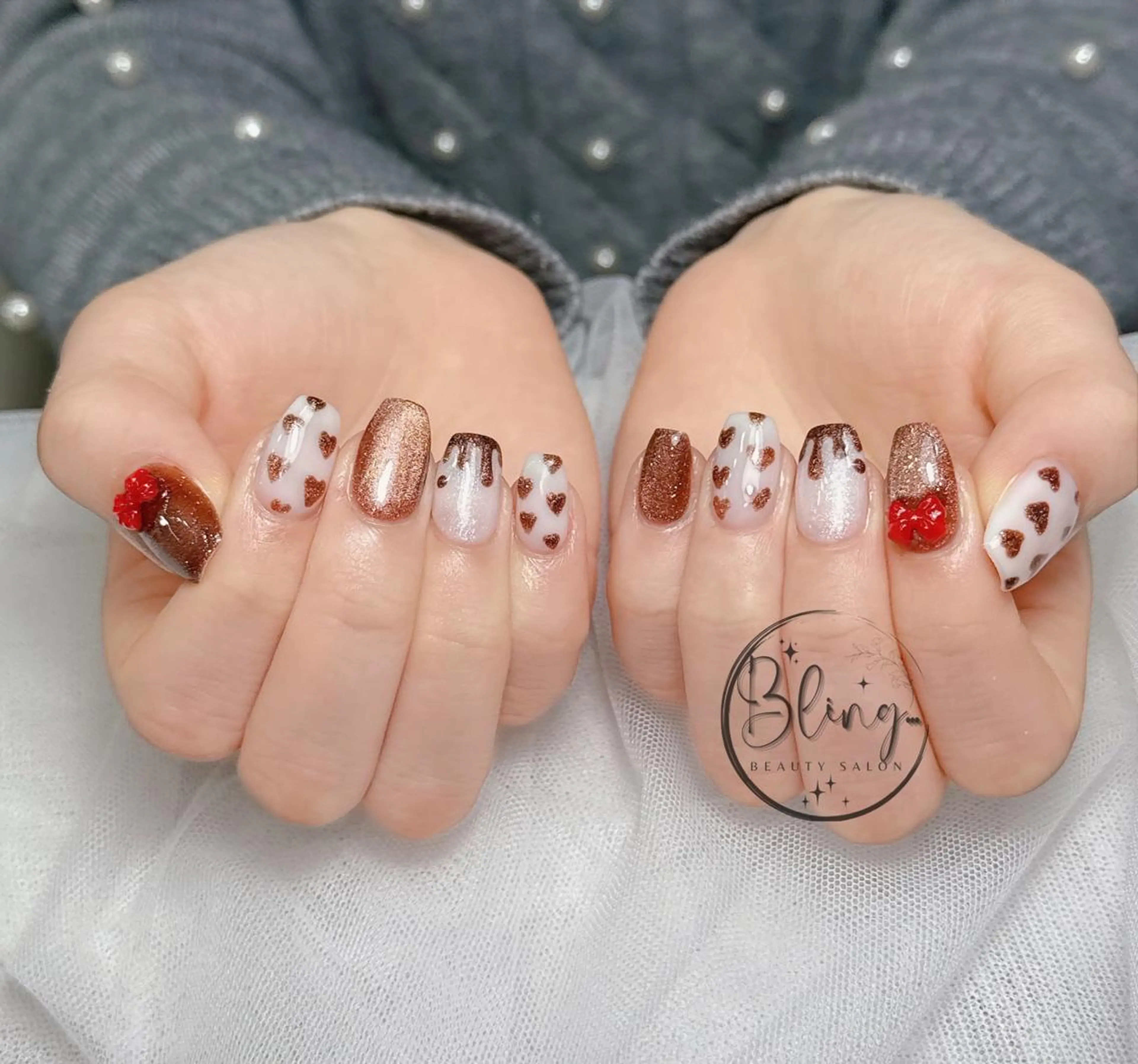 ミディアム 韓国風ヘア ハンドネイル Bling Salonのネイルデザイン