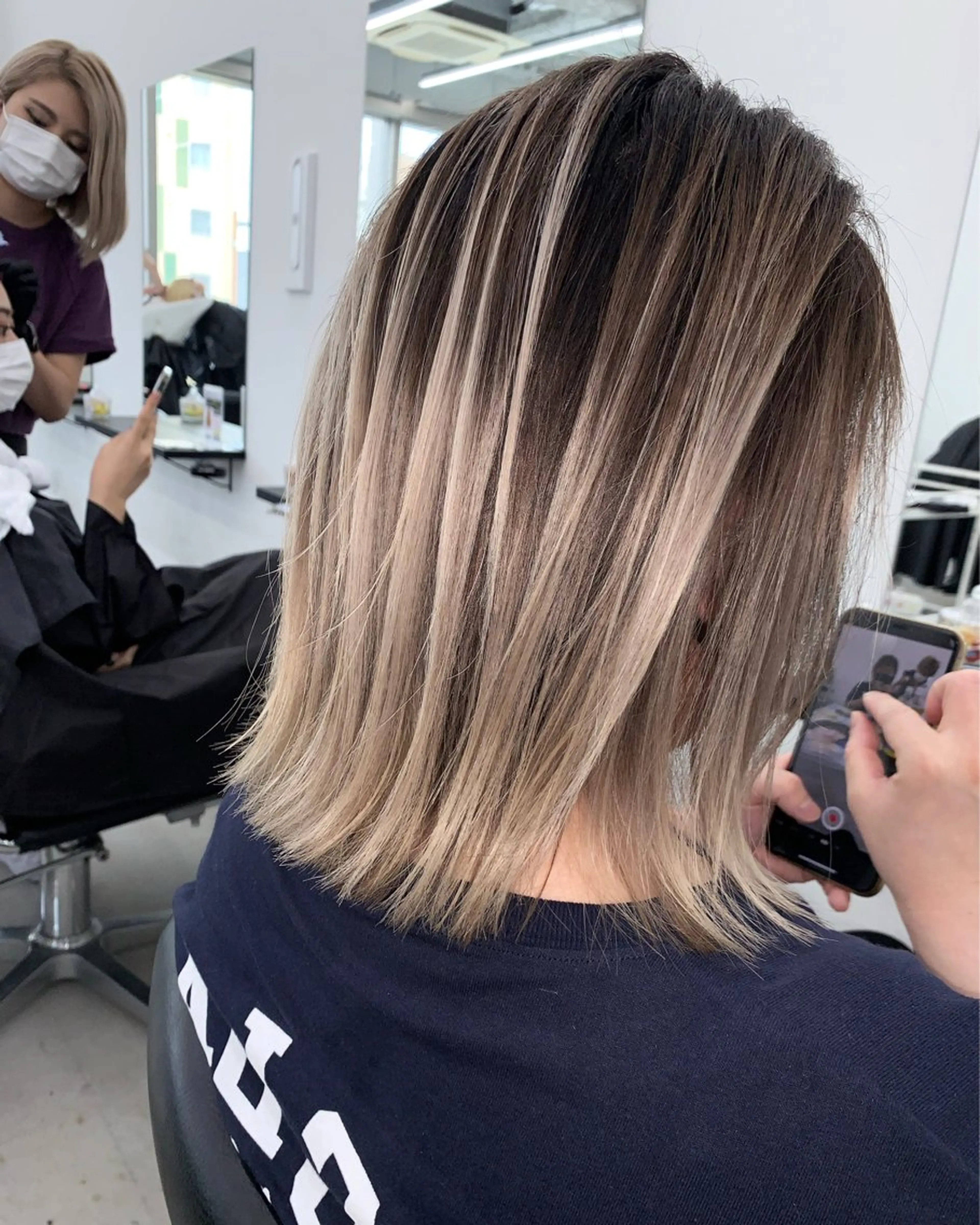 セミロング ヘアカラー ルナ/名古屋栄 /バレイヤージュのヘアスタイル