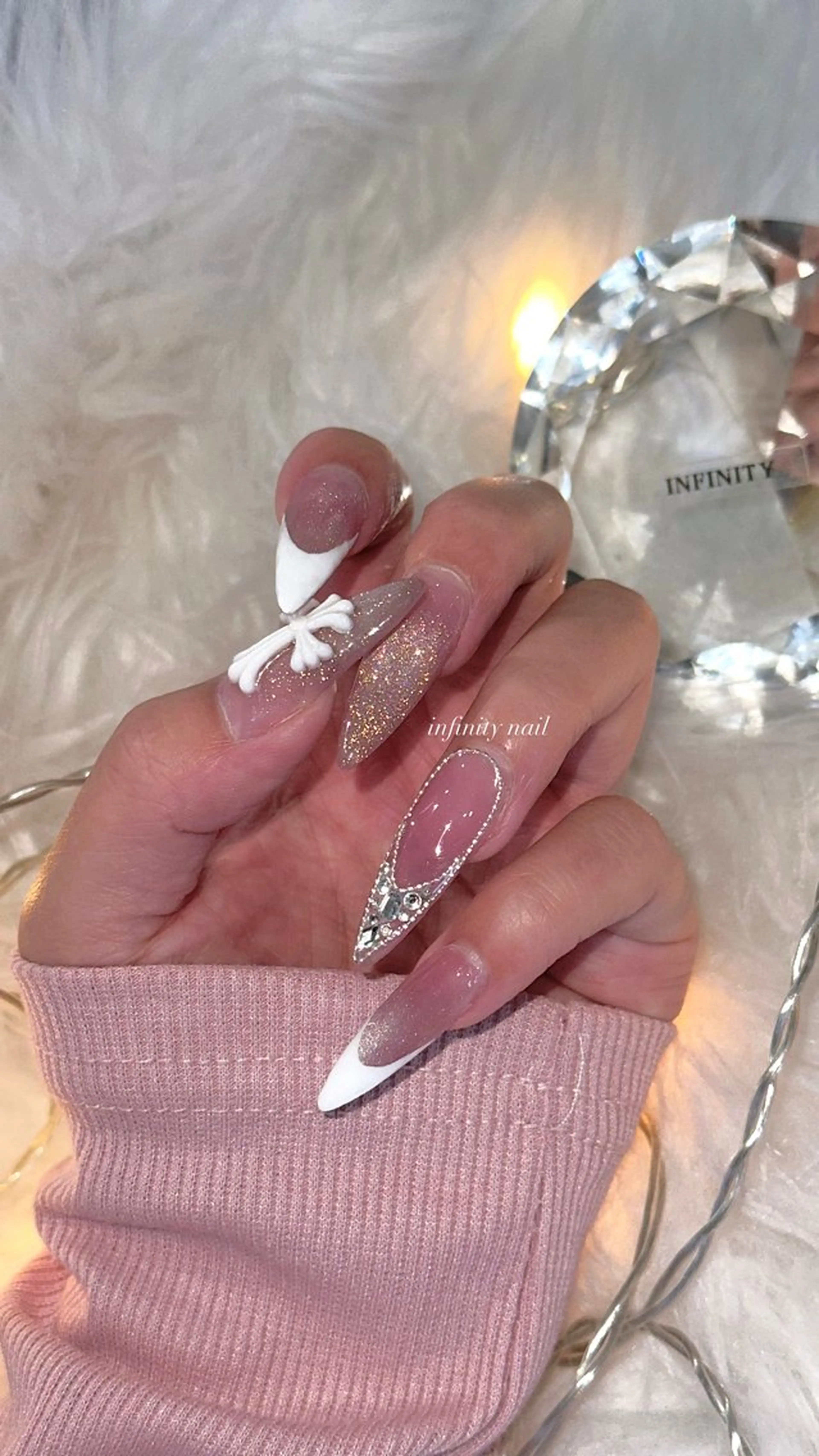 ネイル 春ネイル ワンホンネイル ハンドネイル INFINITY Sachiのネイルデザイン