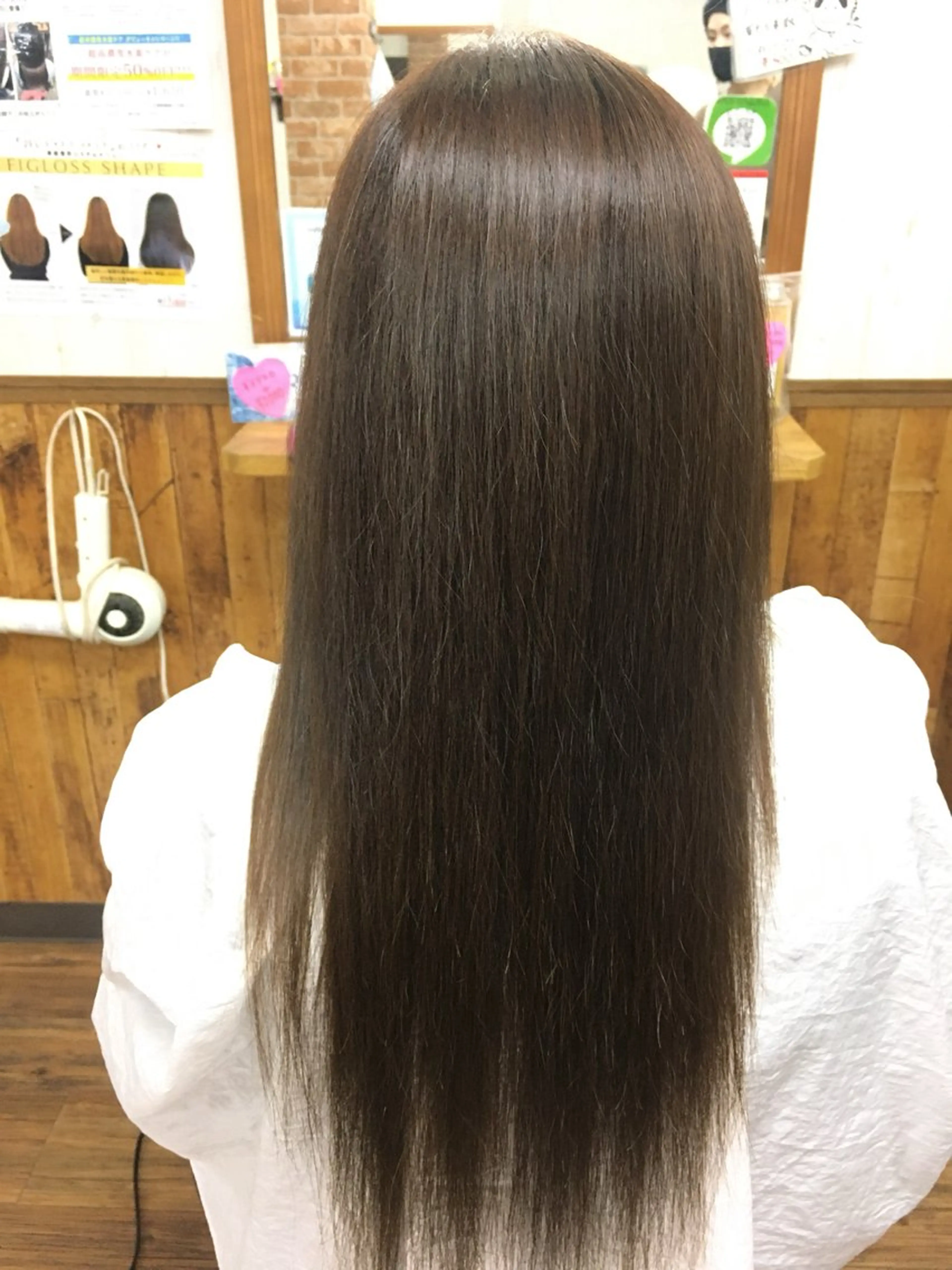 ロング カラー アッシュ 横路 めぐみのヘアスタイル