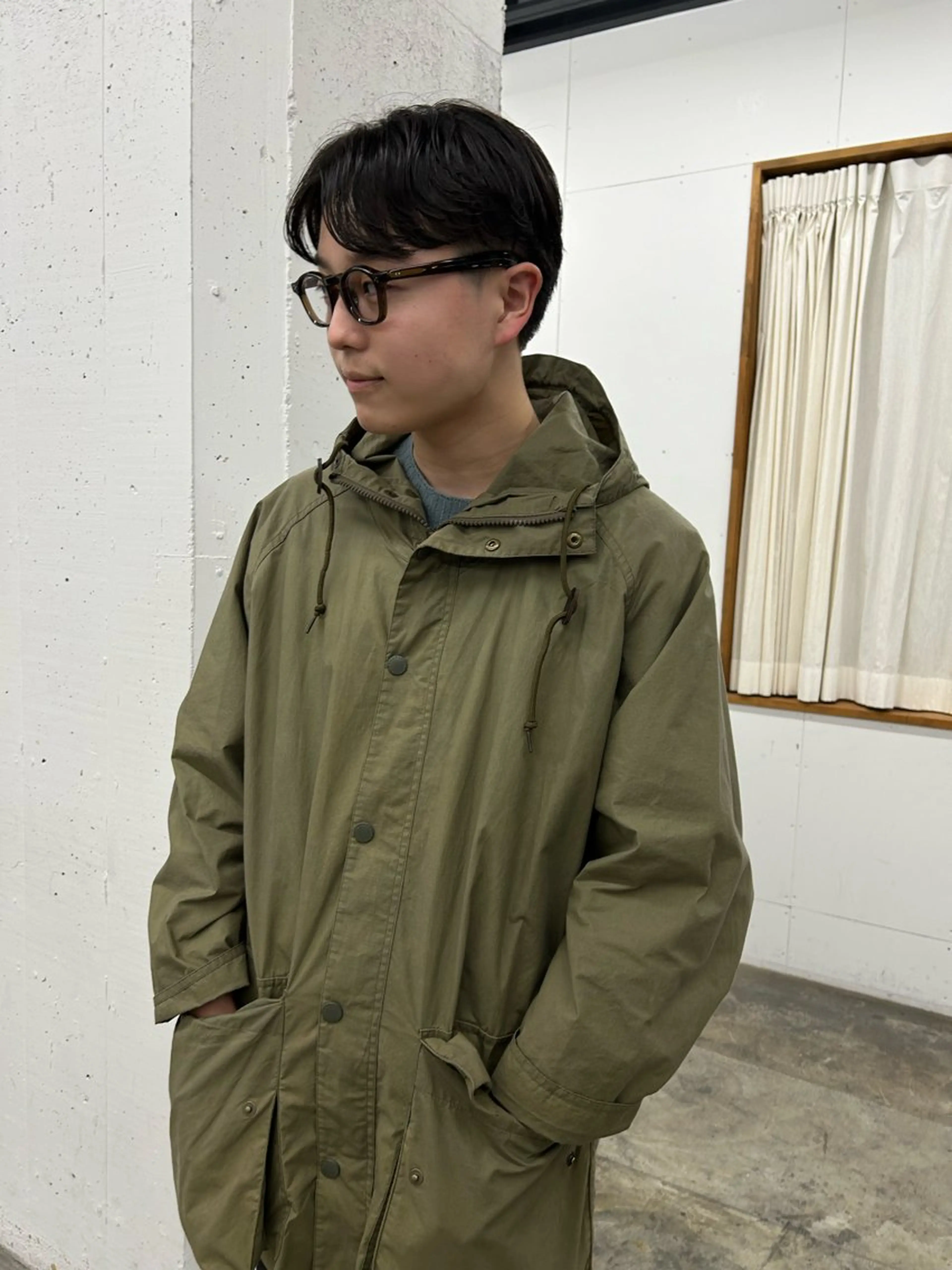 U24限定カット＋眉カットの写真