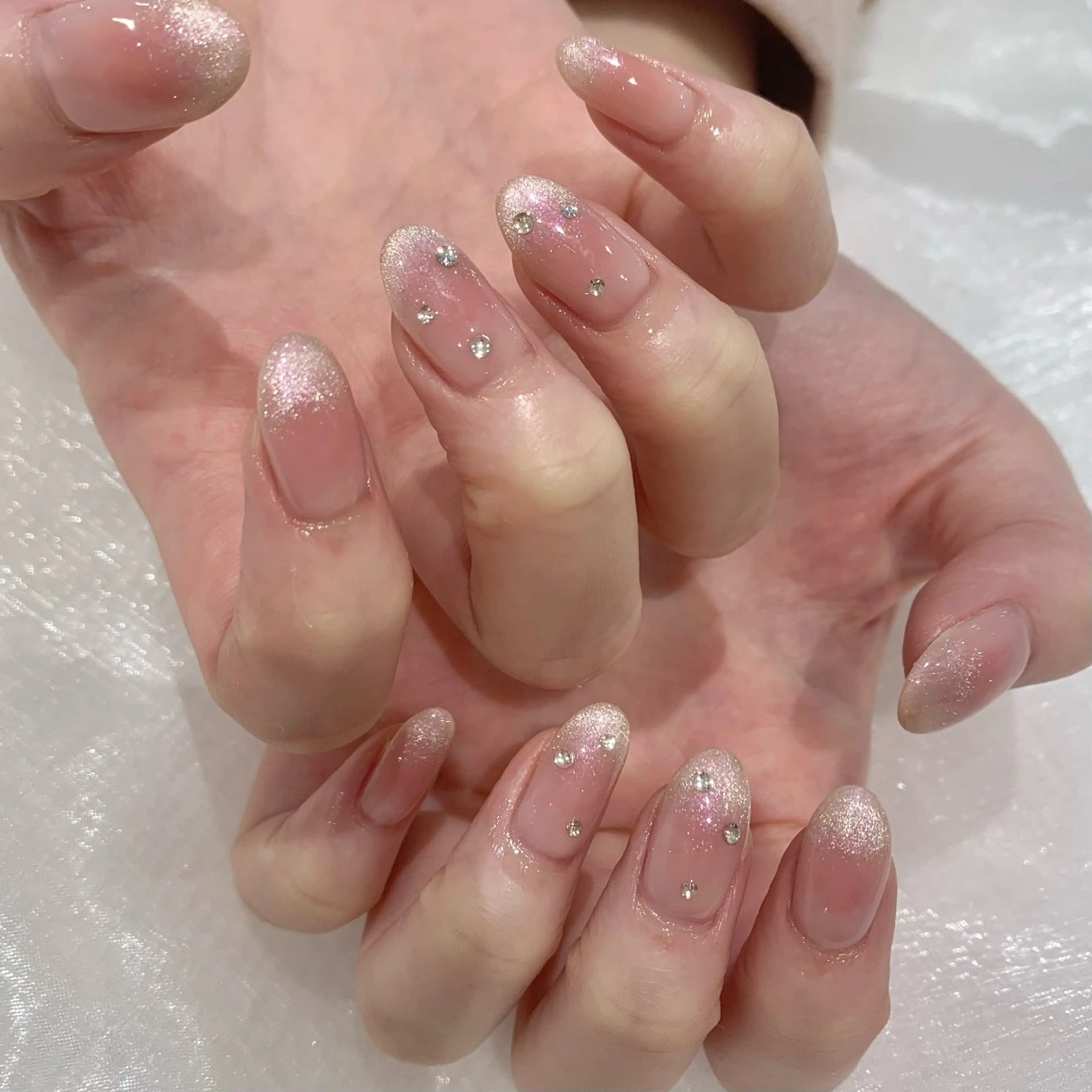 ネイル チークネイル ハンドネイル nailist🍒 ヤマザキのネイルデザイン