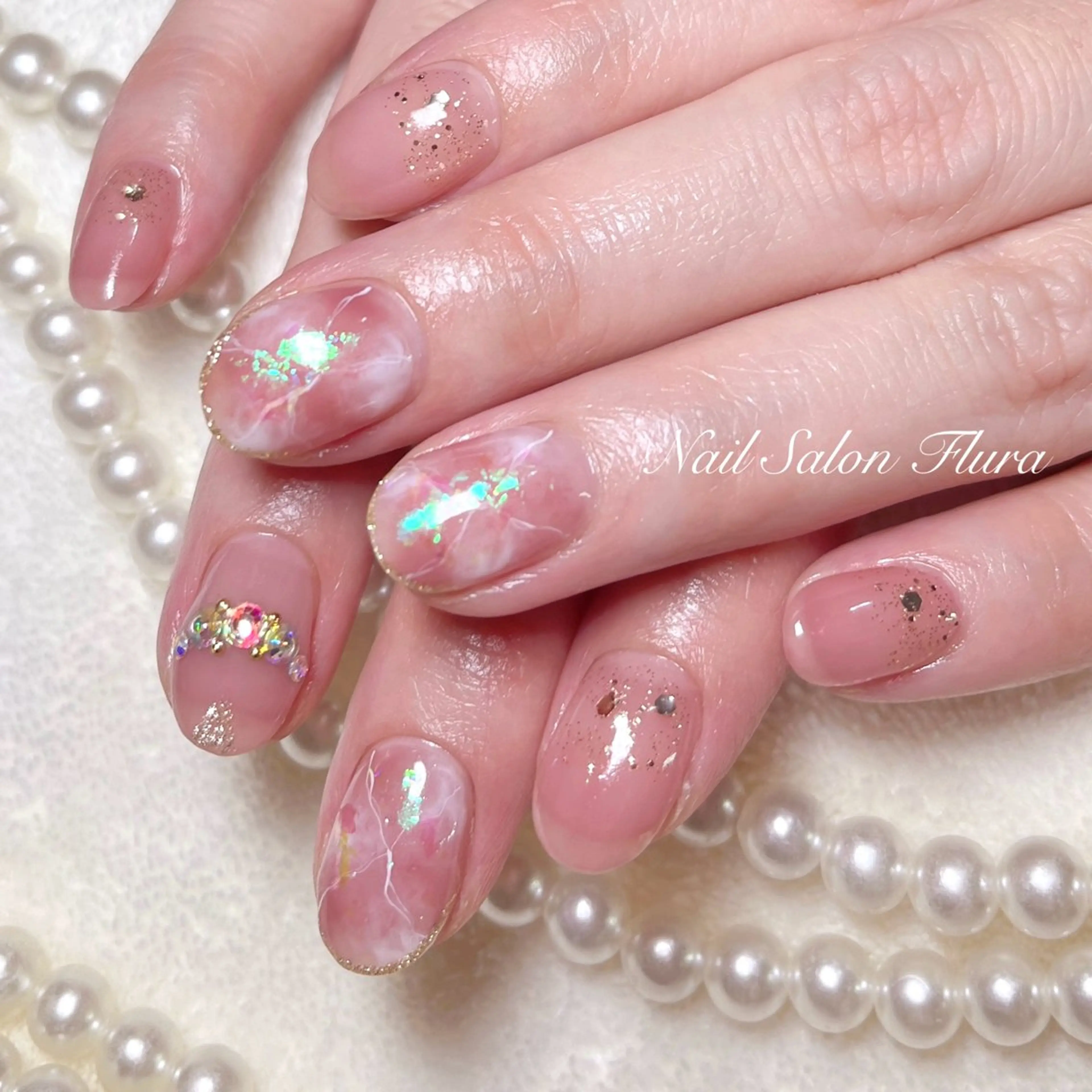 ネイル 大理石ネイル(マーブル) NailSalon Fluraのネイルデザイン