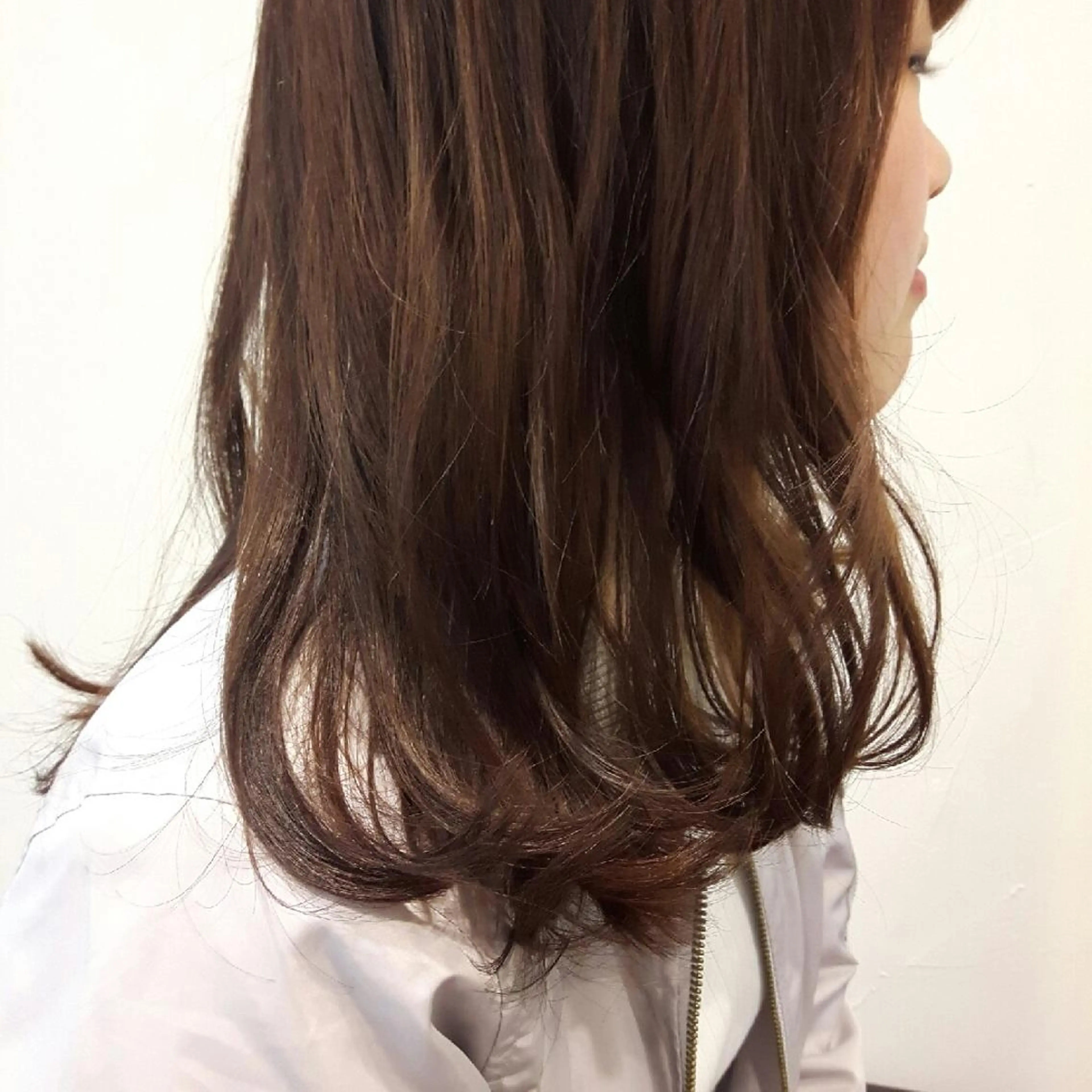 カラー クニモトハルナ ボブ/柔らかカラーのヘアスタイル