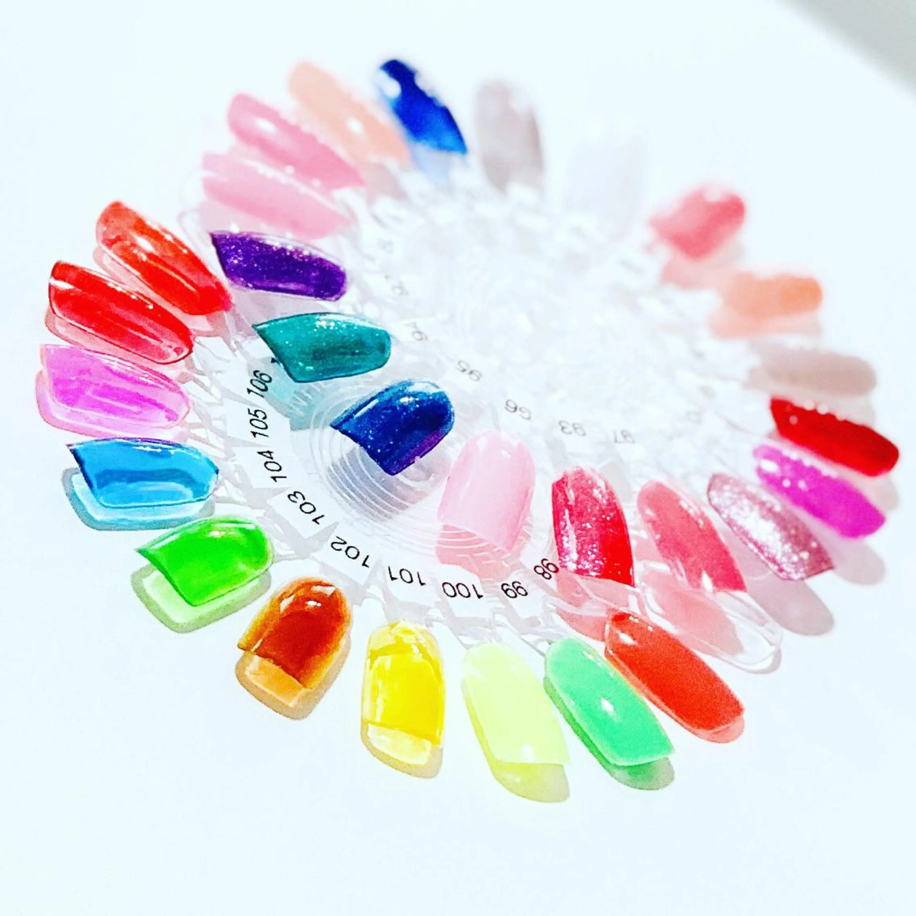 ネイル tiarynail K K🐼のネイルデザイン