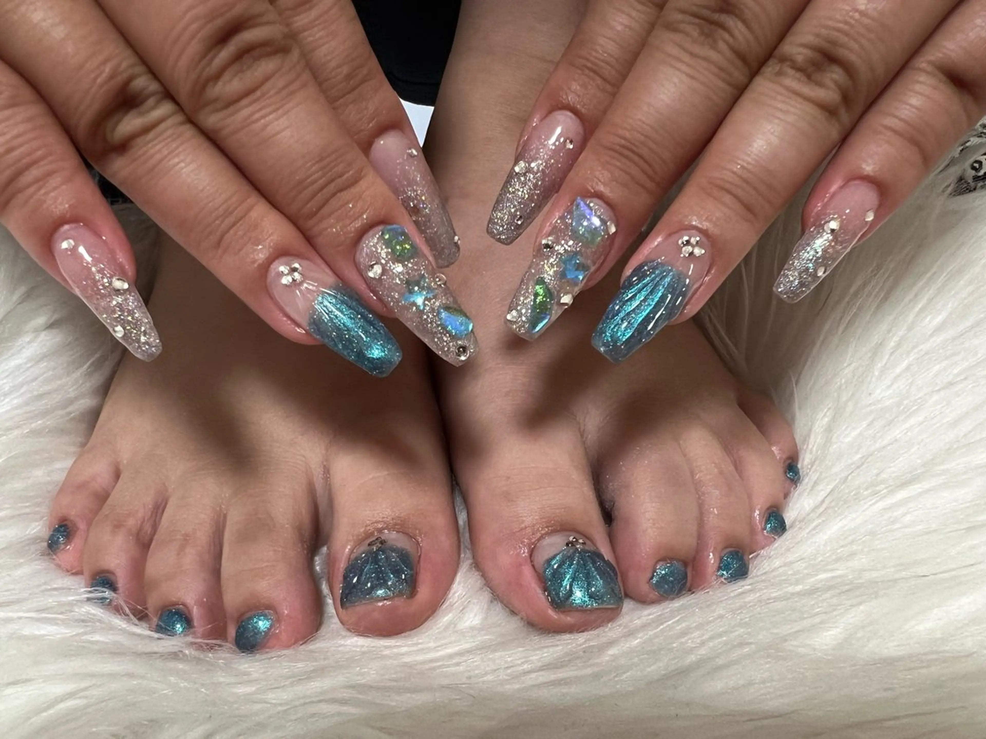 ネイル ハンドネイル フットネイル Ruana Nailのネイルデザイン