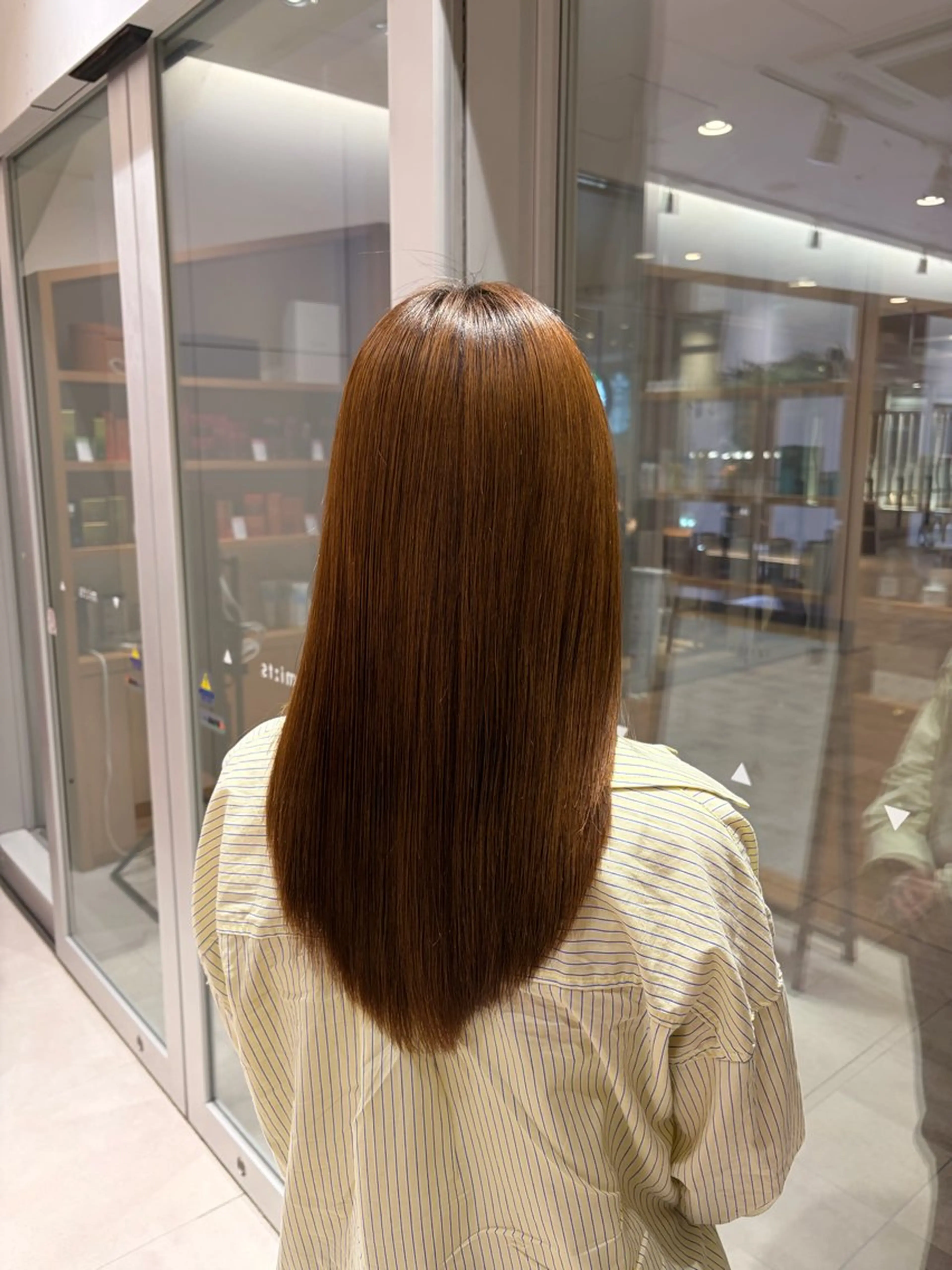 セミロング 縮毛矯正 トリートメント 💎ツヤ髪ストレート カラー💎かのんのヘアスタイル