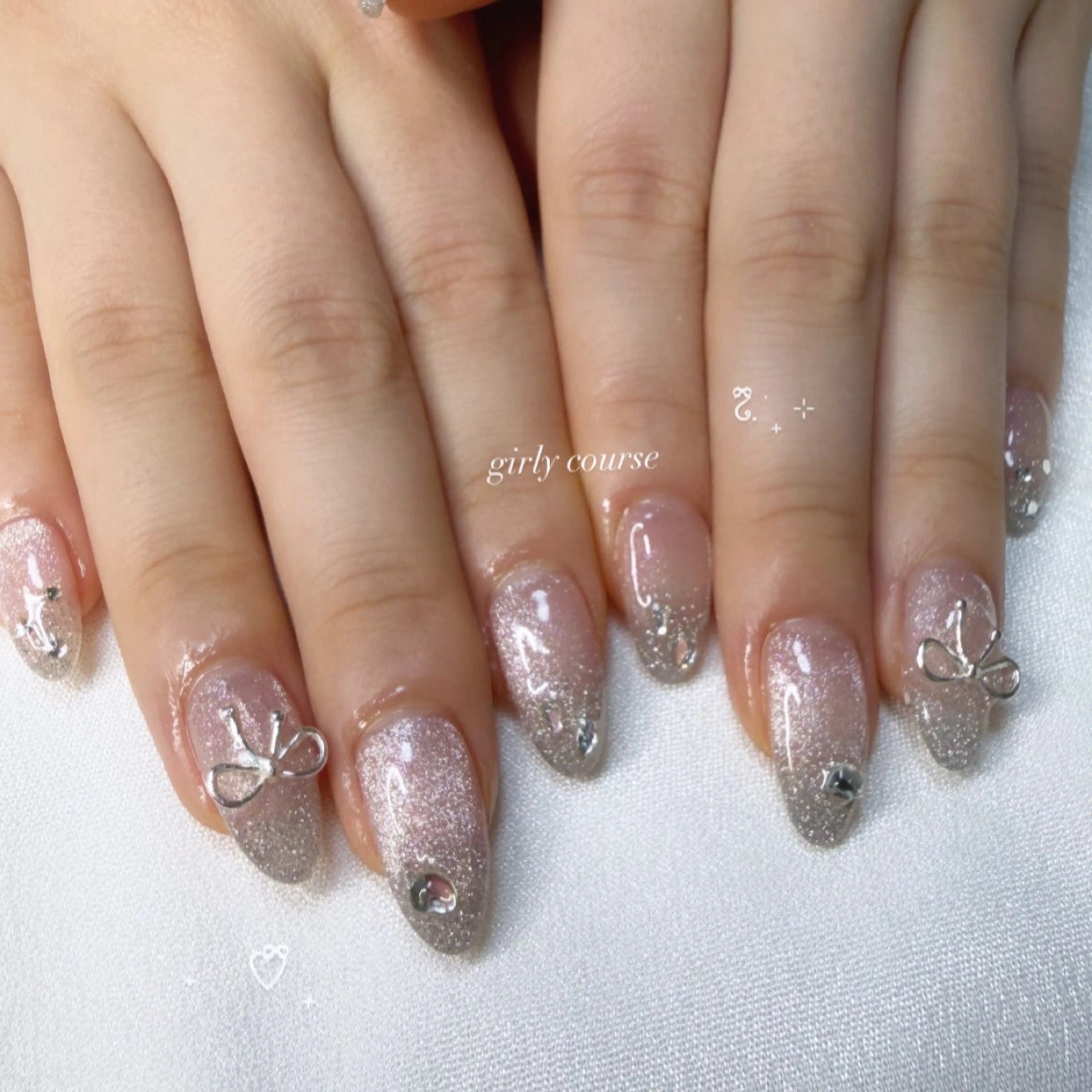 セミロング ハンドネイル soin.nail aiのネイルデザイン