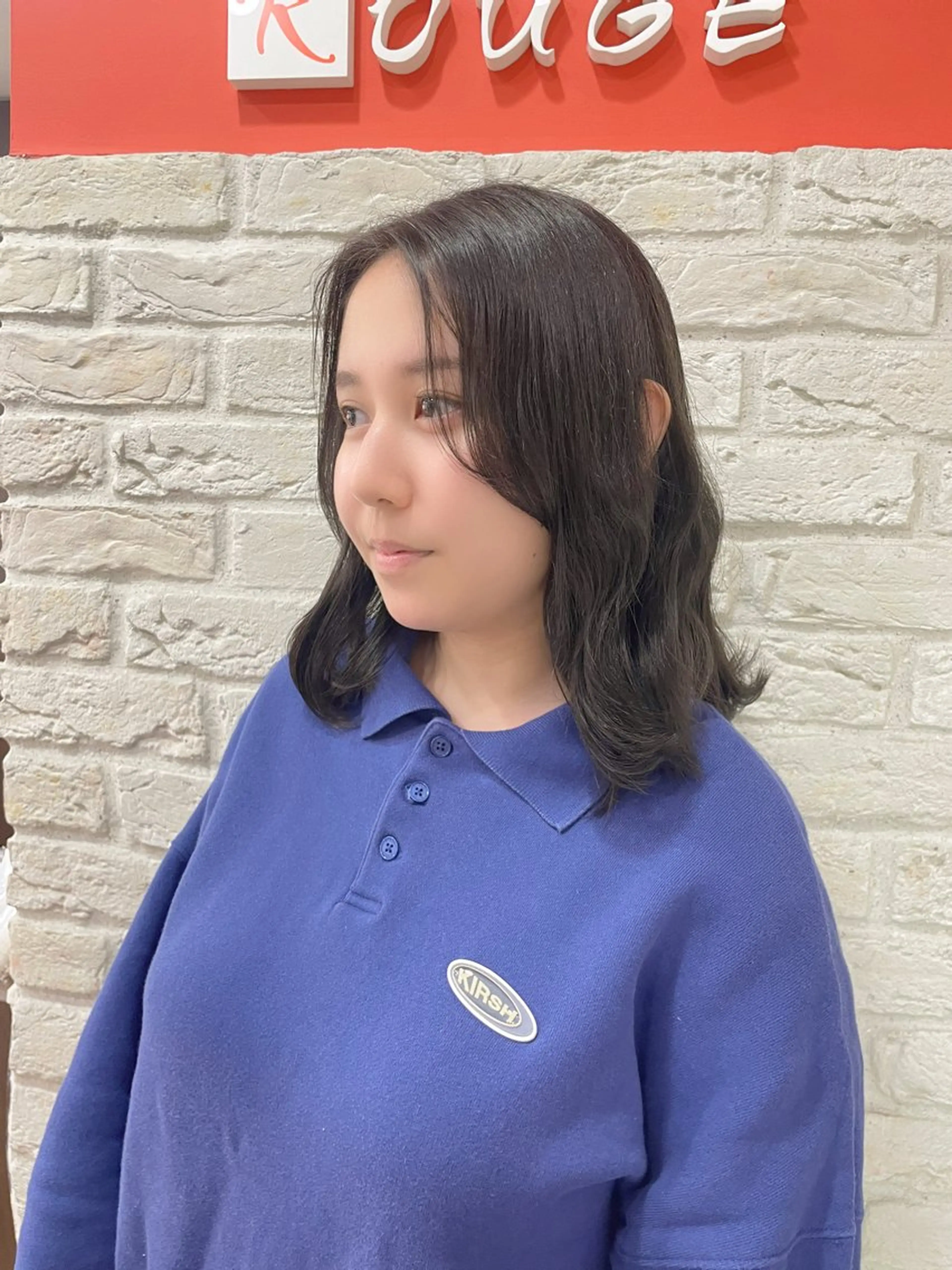 ミディアム カラー ベージュカラー 透明感カラー ダークグレー ダークグレージュ グレージュ ヘアカラー アベ ミオのヘアスタイル