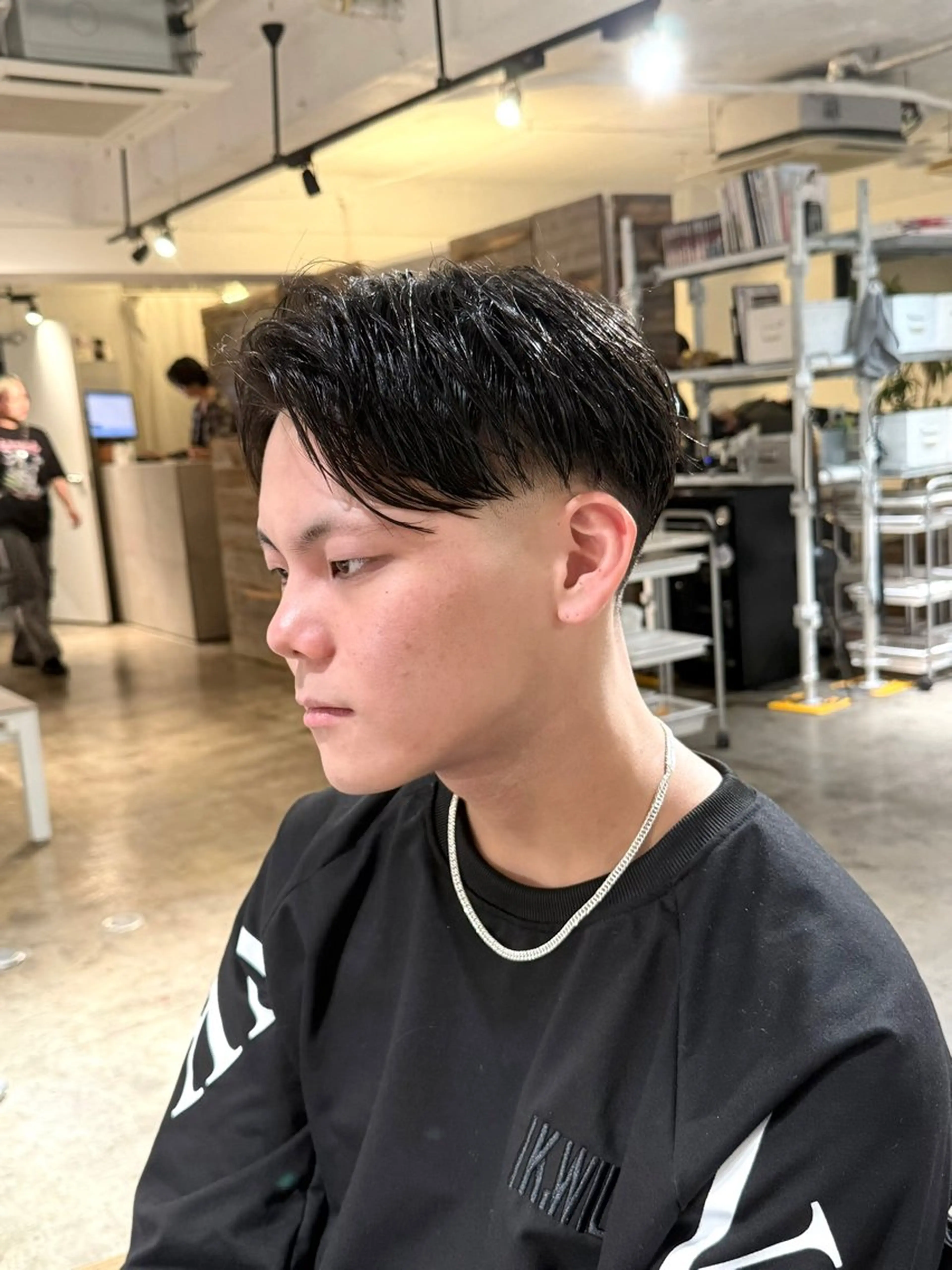 メンズ センターパート フェードカット メンズパーマ スキンフェード カット 骨格補正施術/メンズ 専門美容師/YUYAのヘアスタイル