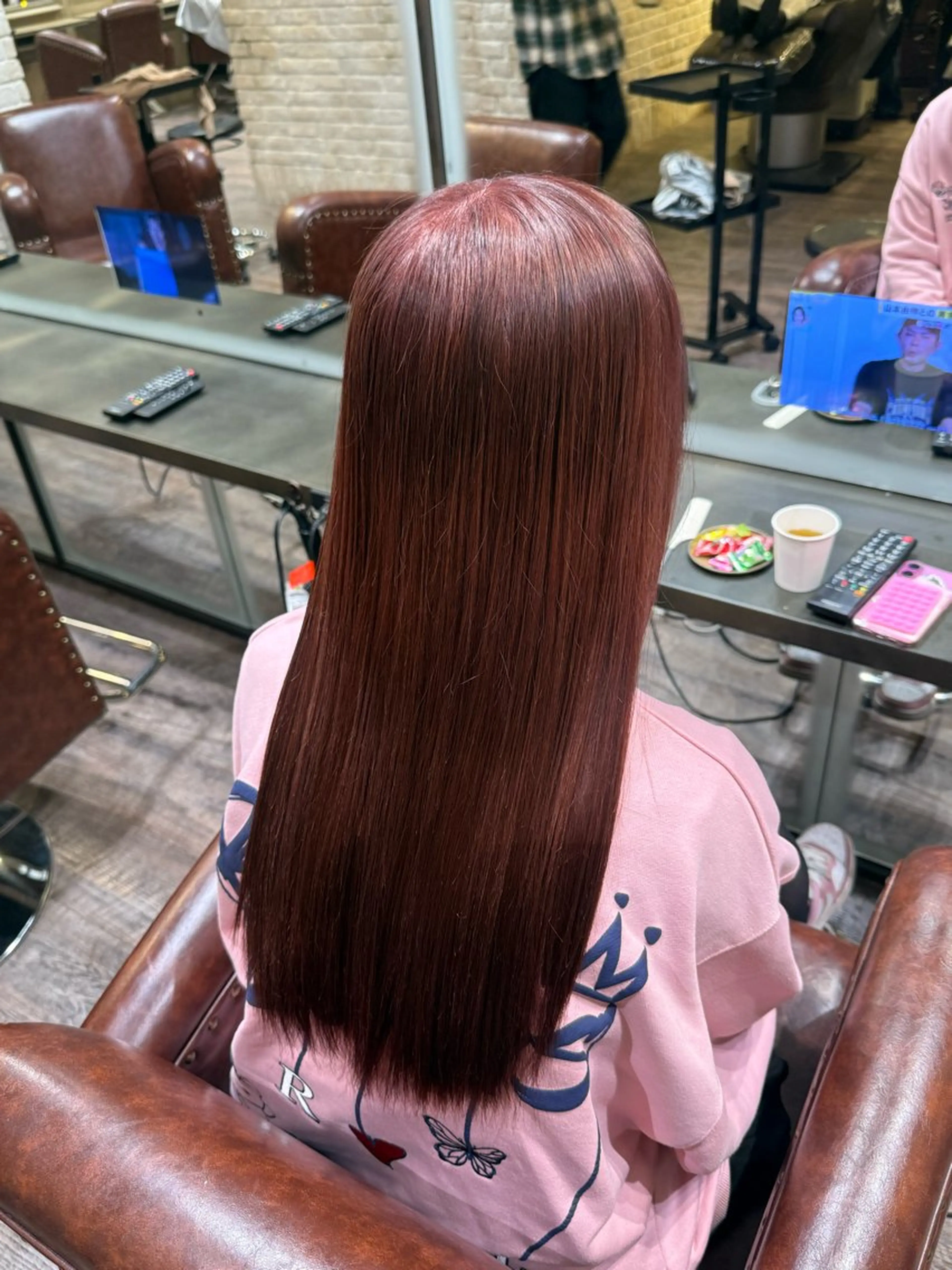 ロング ピンクブラウン パーマモデル募集中 アオリのヘアスタイル