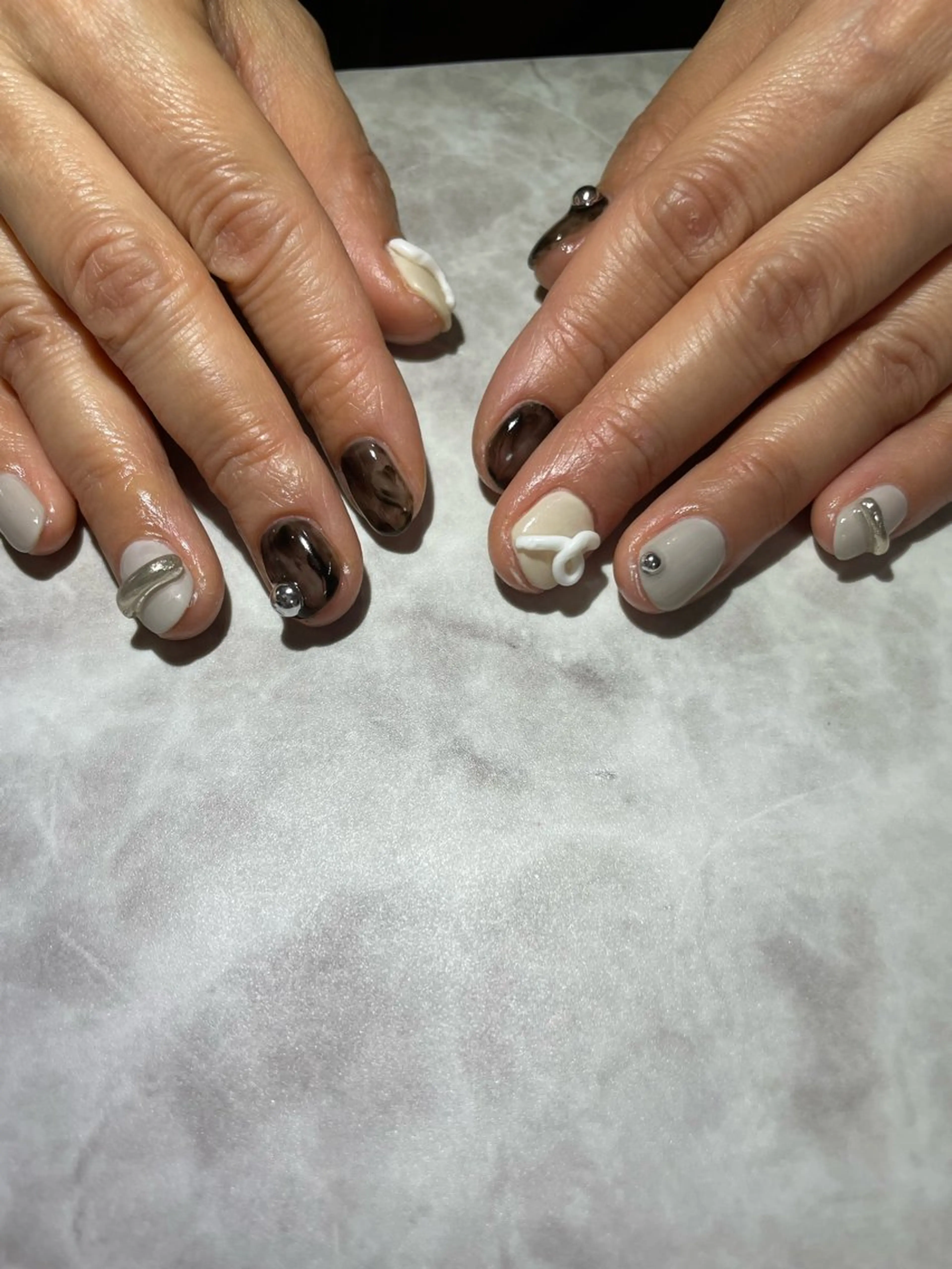 ネイル ハンドネイル 吉永 佑香のネイルデザイン