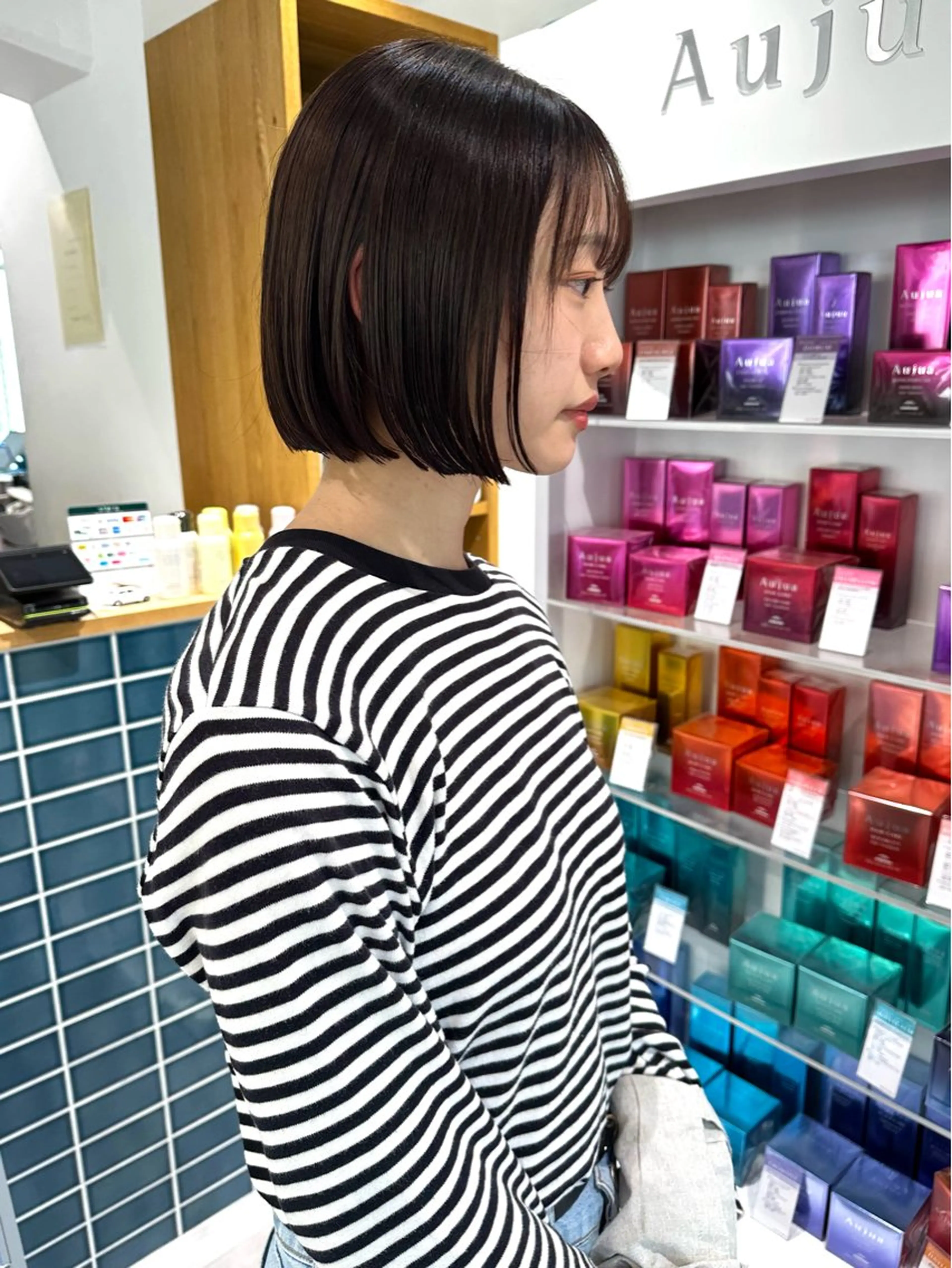 ショート カラー 水田 成美のヘアスタイル