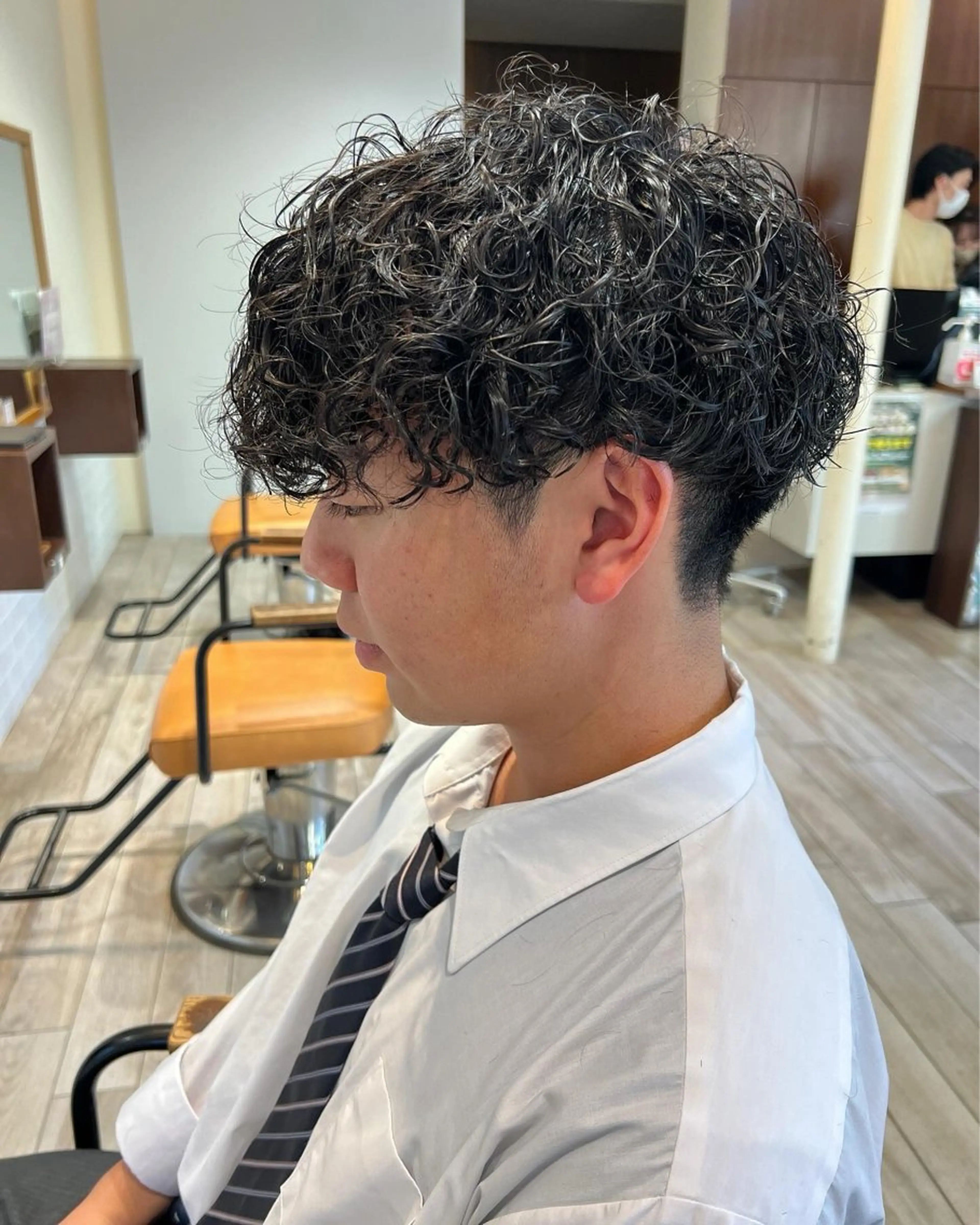 パーマ メンズ カット パーマ Ore🫧タナカマヤ /柔らかい質感カラーのヘアスタイル