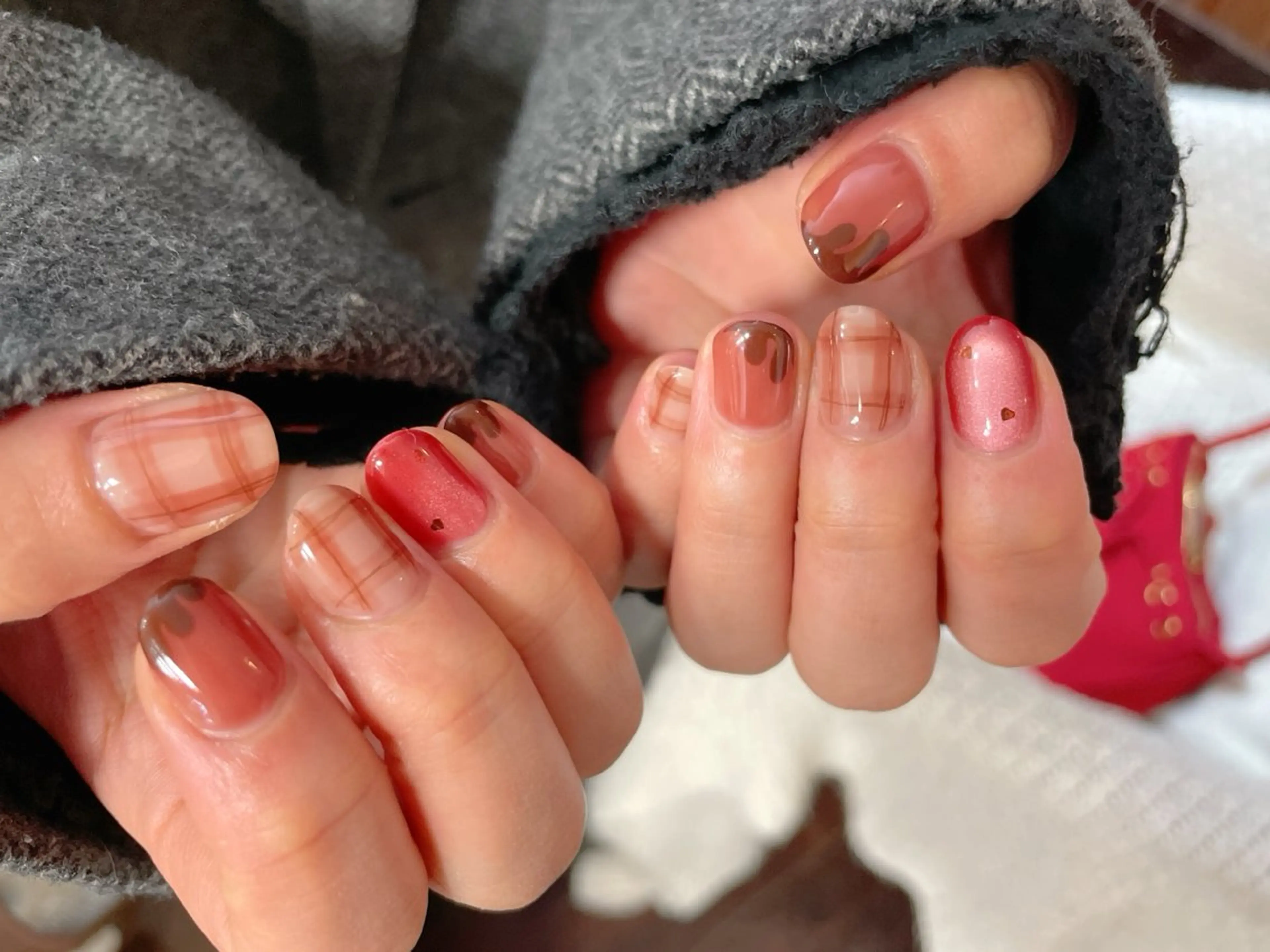 ネイル ジェルネイル パラジェル バレンタイン nailroom OHANA🌴のネイルデザイン