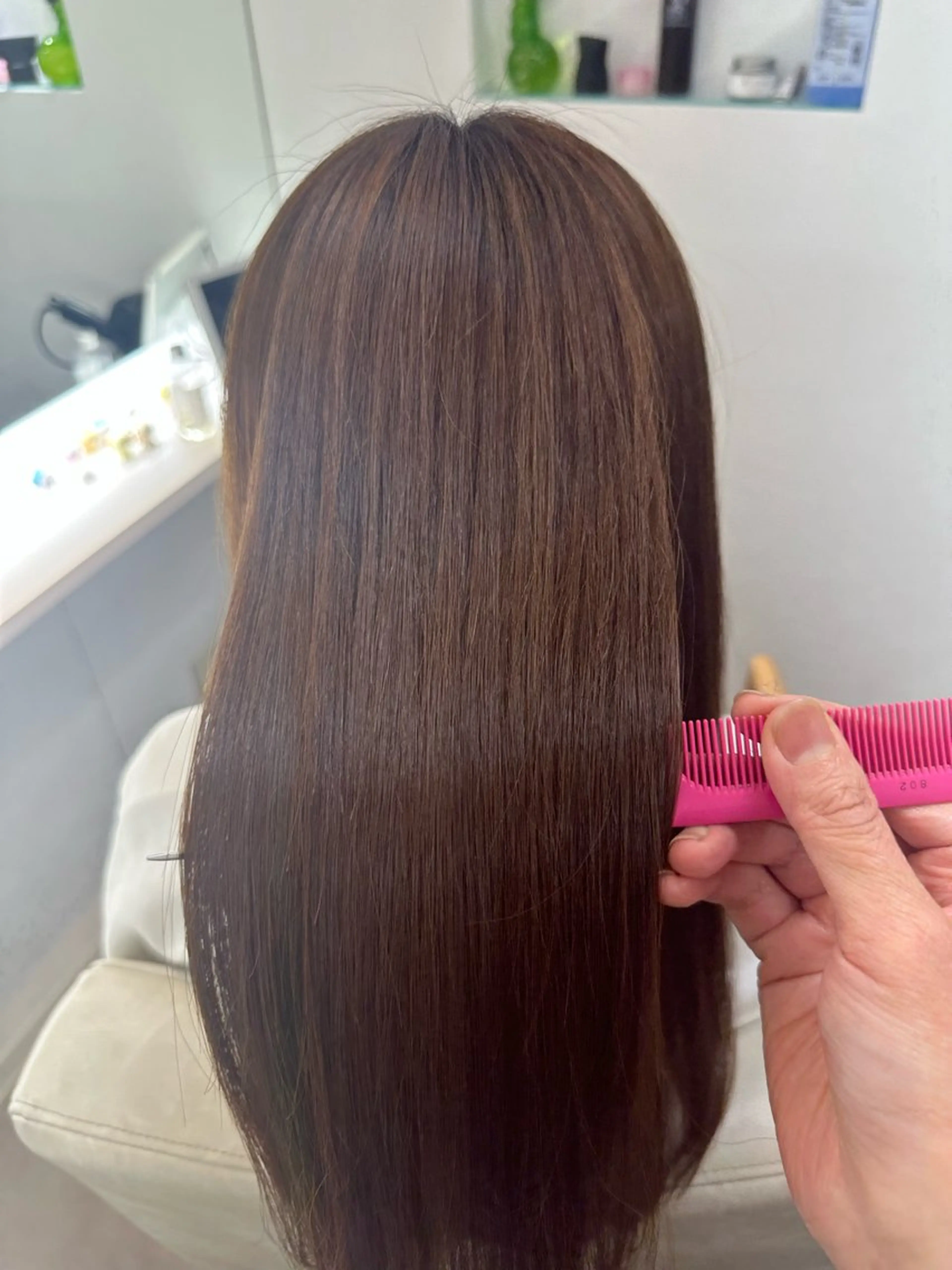 ロング 縮毛矯正 甲斐 飛鳥のヘアスタイル