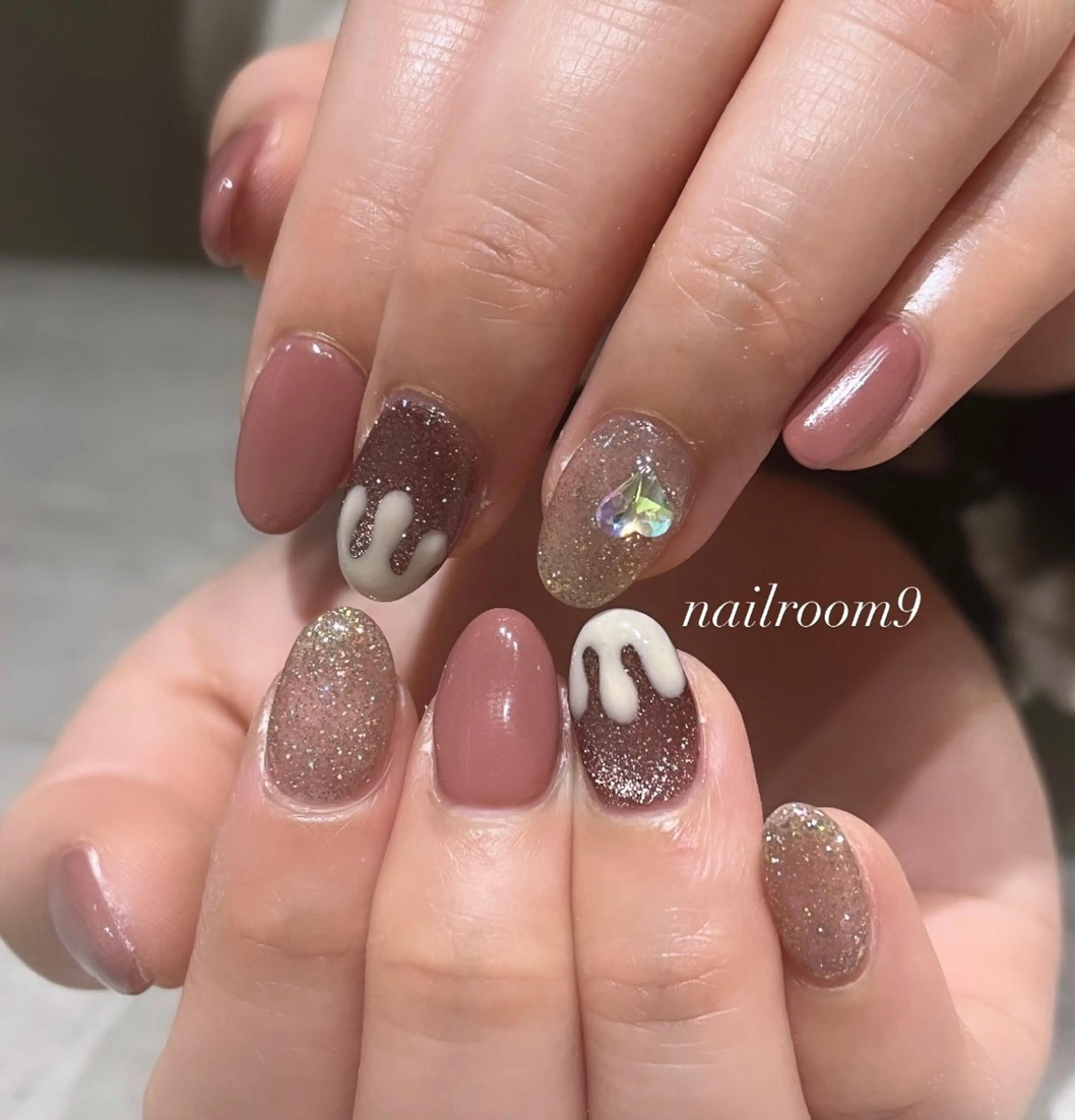 ネイル ハンドネイル nail room9 ☺︎のネイルデザイン