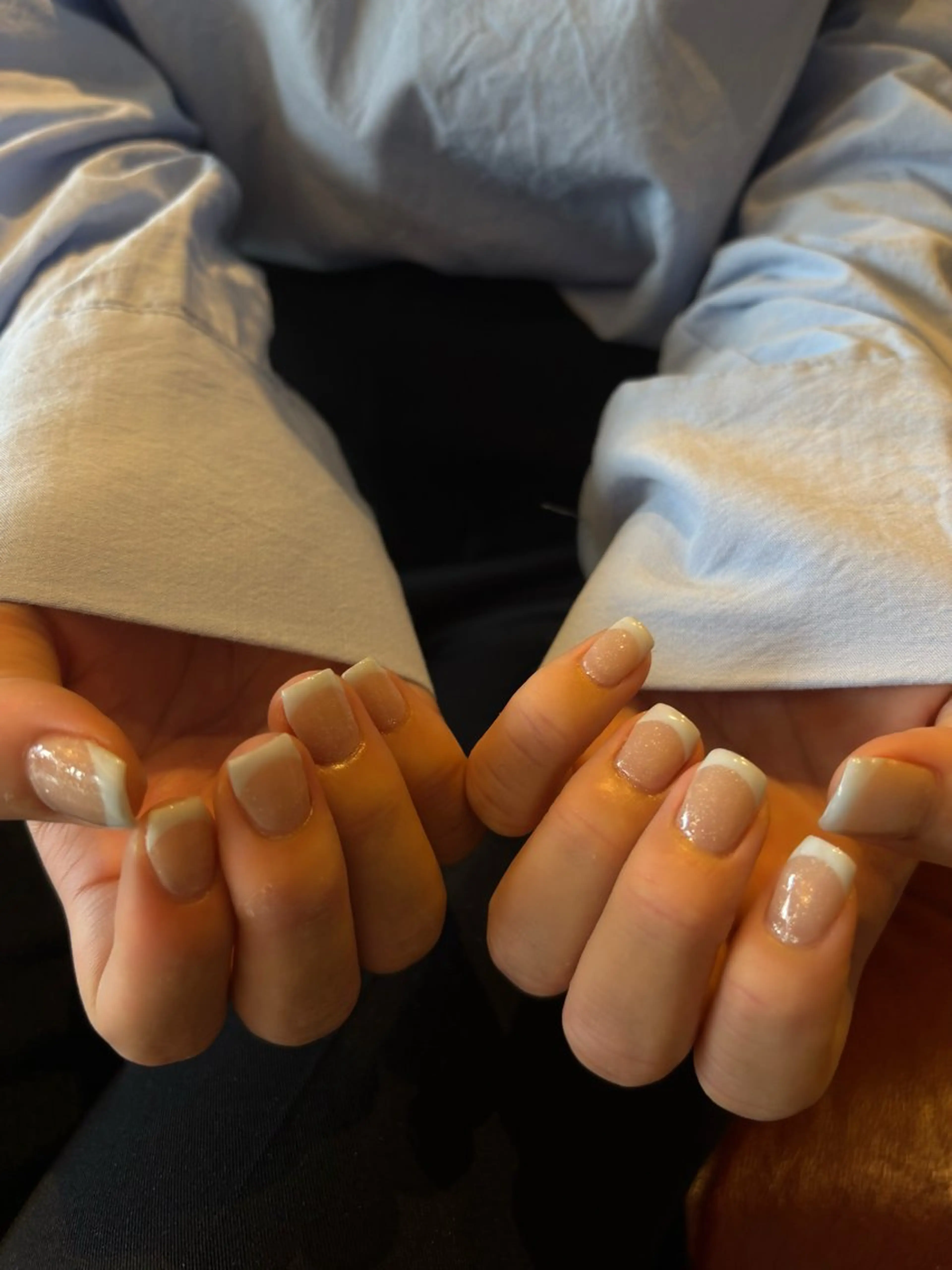 白フレンチネイル(オフあり)の写真