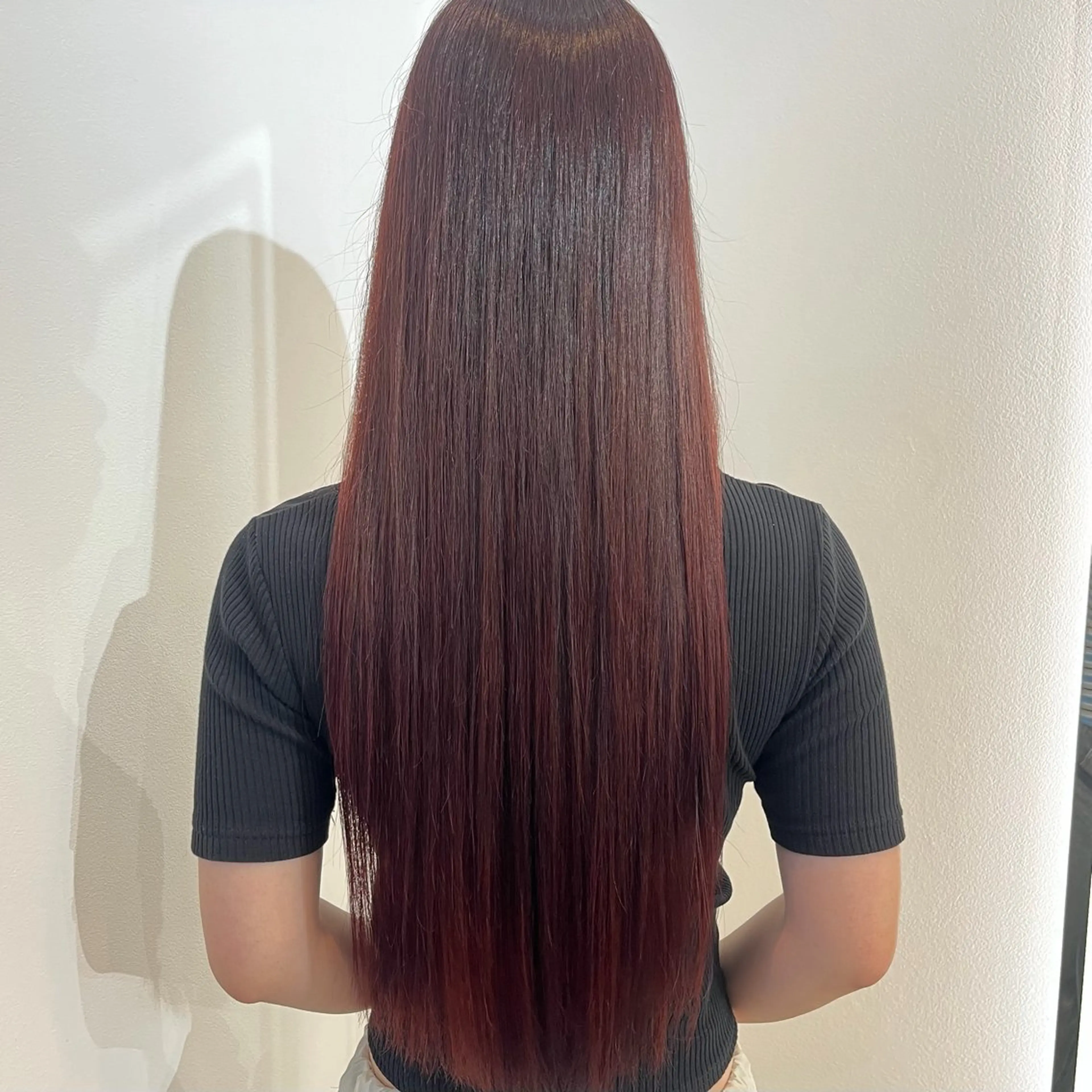 ロング カラー 透明感カラー レッドカラー トリートメント TROIS.高崎所属・aoi/カラー/ 縮毛矯正🩵/高崎のヘアスタイル