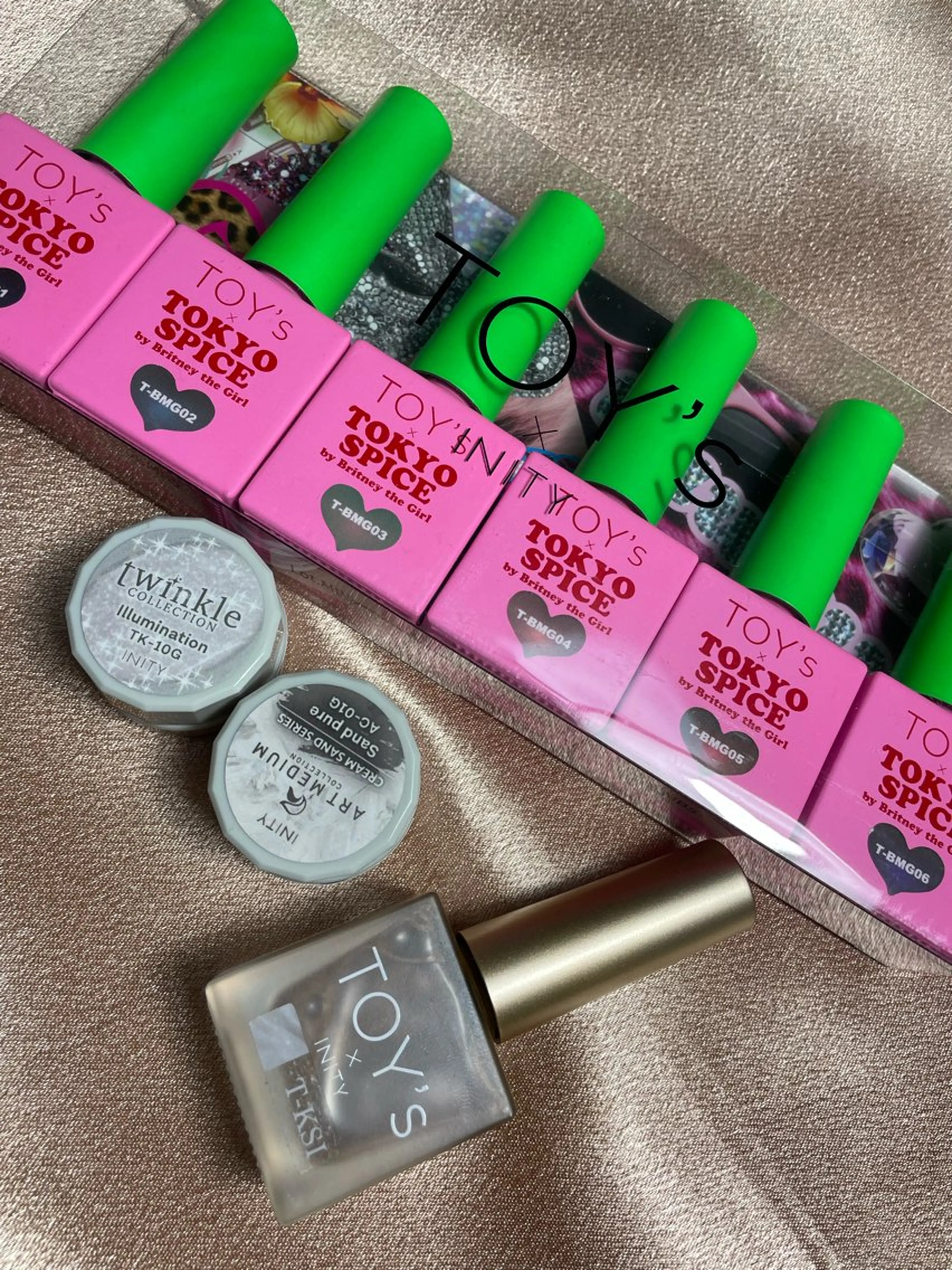 ネイル Bavardage Nailのネイルデザイン