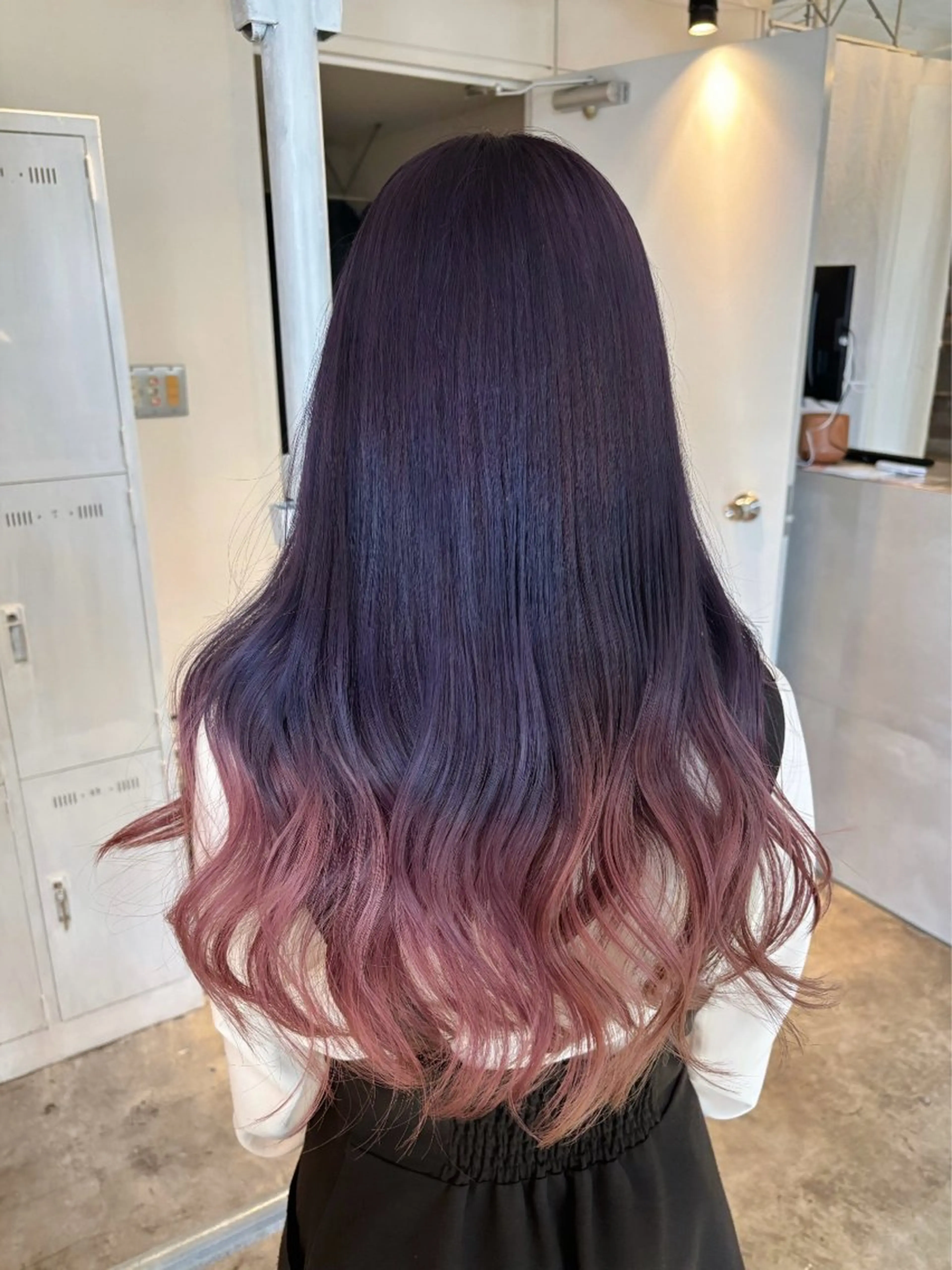 ロング カラー アディクシーカラー アッシュ アッシュブラウン ベージュカラー 黒髪 ヘアカラー トリートメント 暖色カラー🍒 ケアブリーチ/akiのヘアスタイル