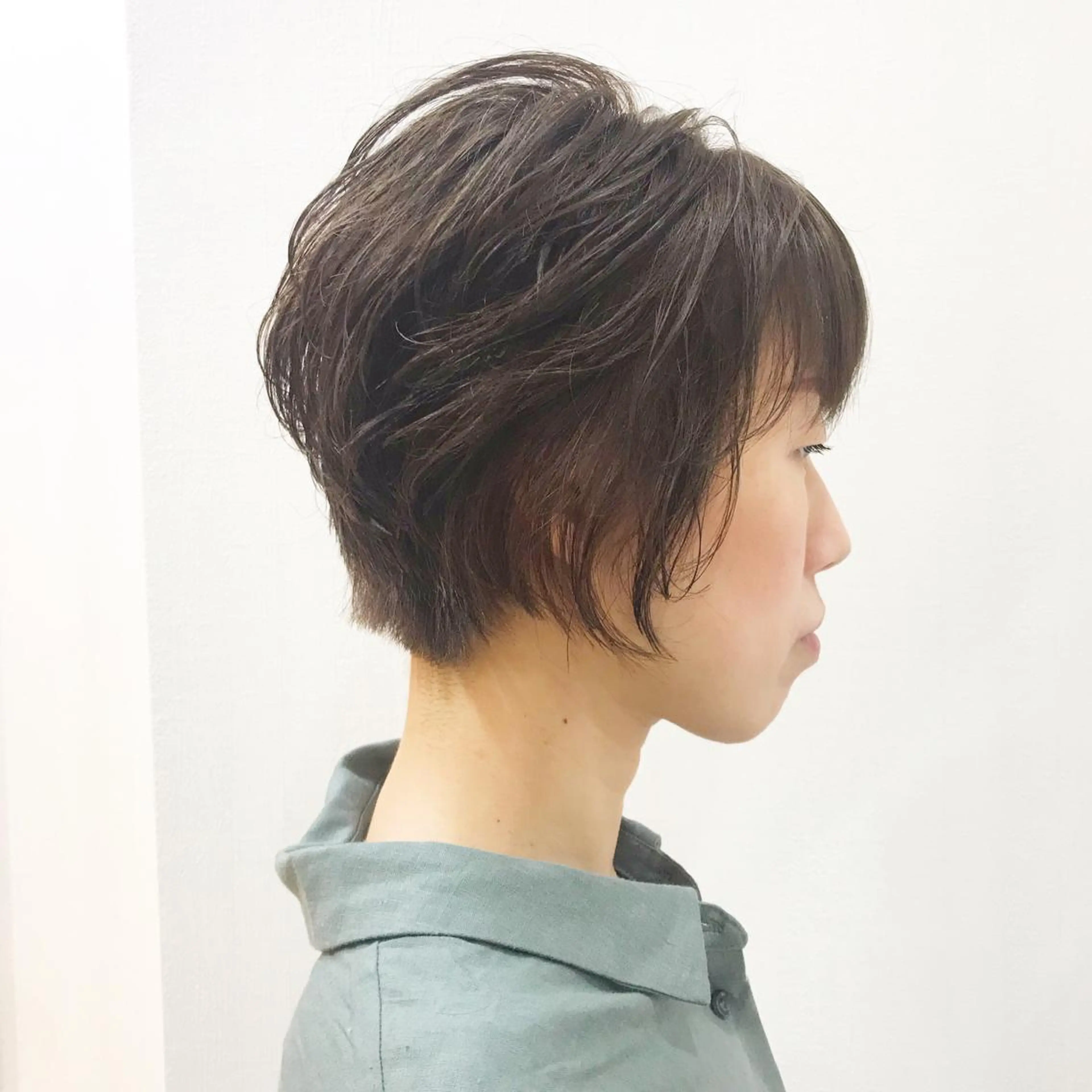 ショート 若林 亜季のヘアスタイル