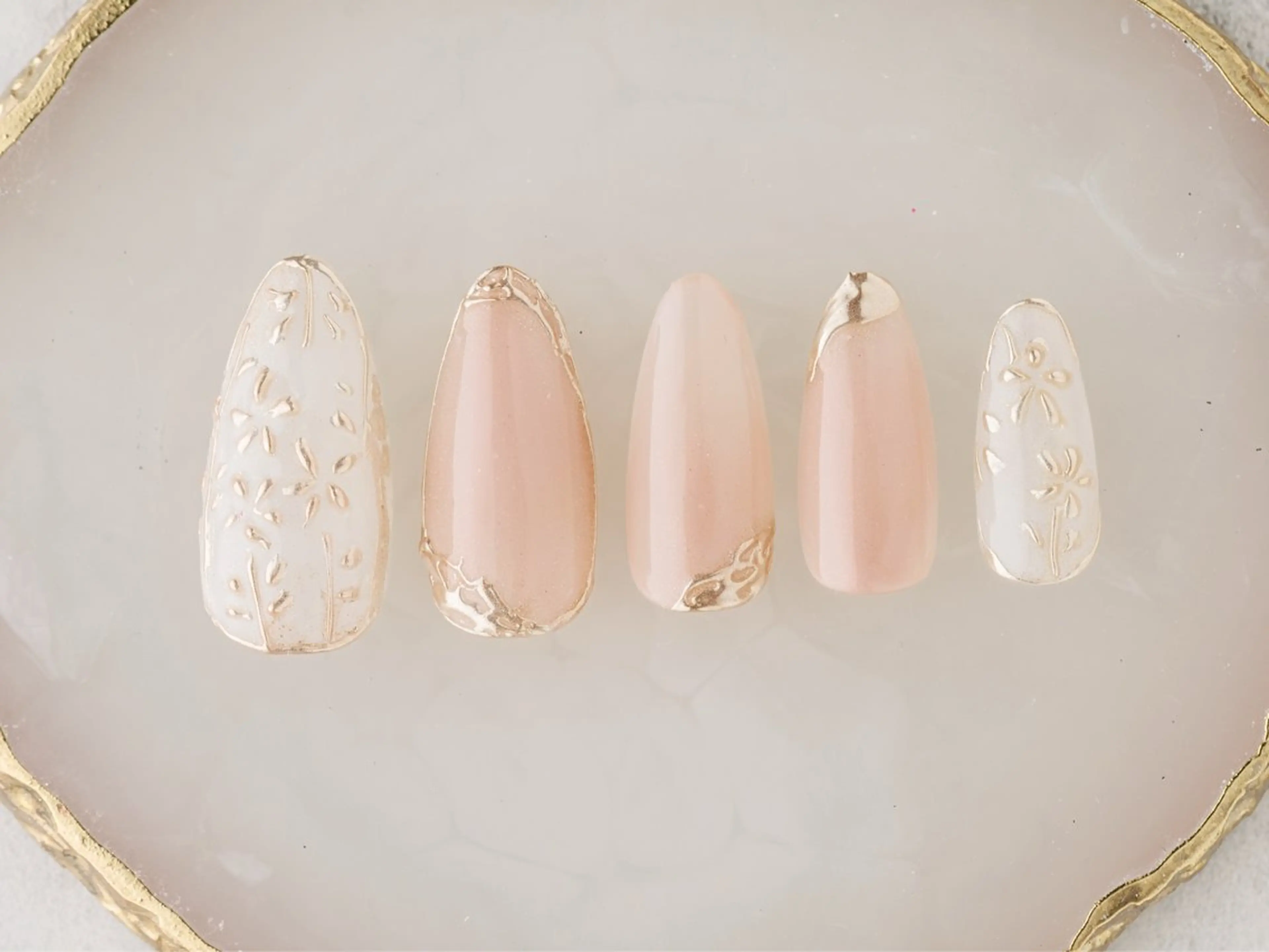 ネイル koto nailsのネイルデザイン
