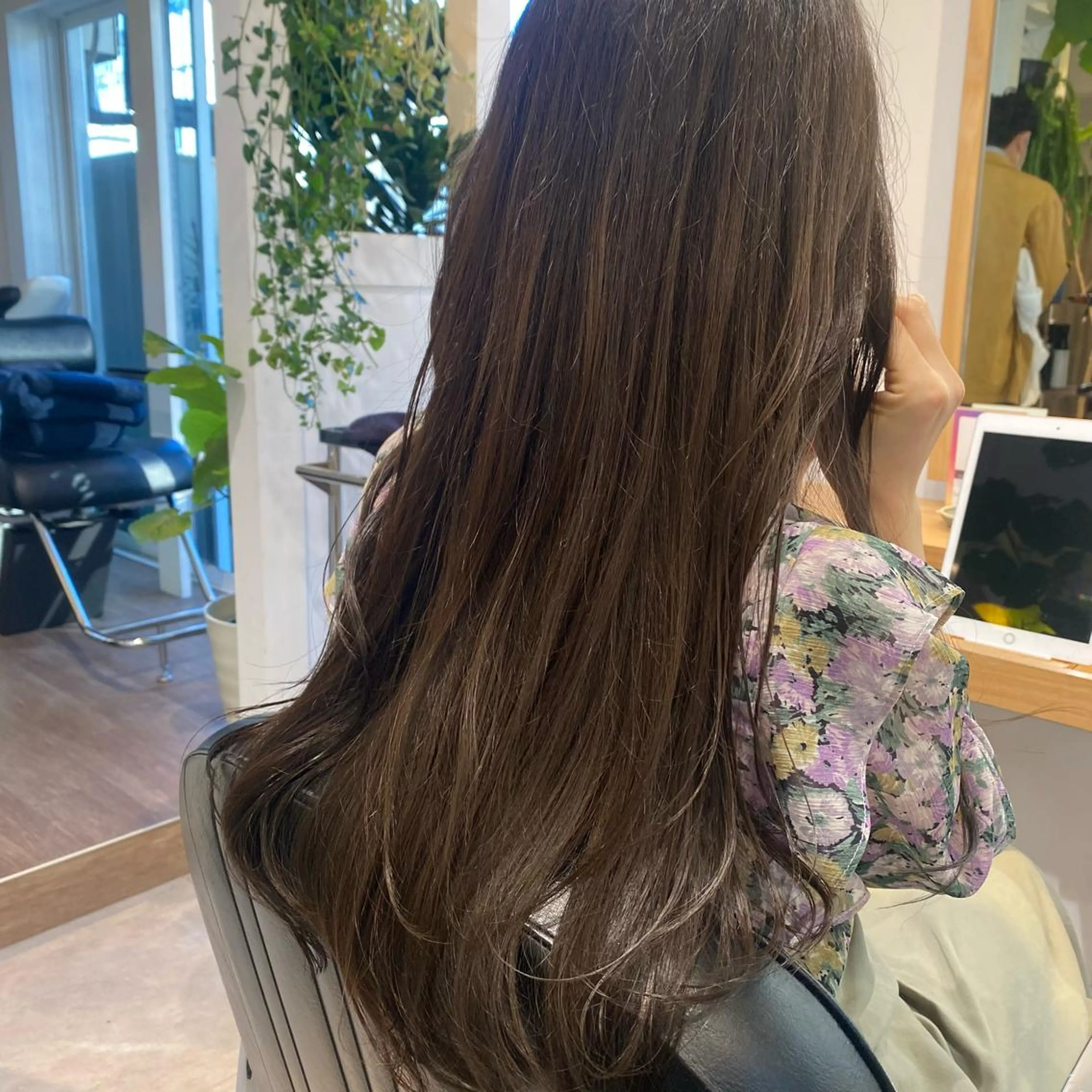 ロング カラー パーマ ヘアアレンジ ツヤ髪 /髪質改善 松岡将太郎のヘアスタイル