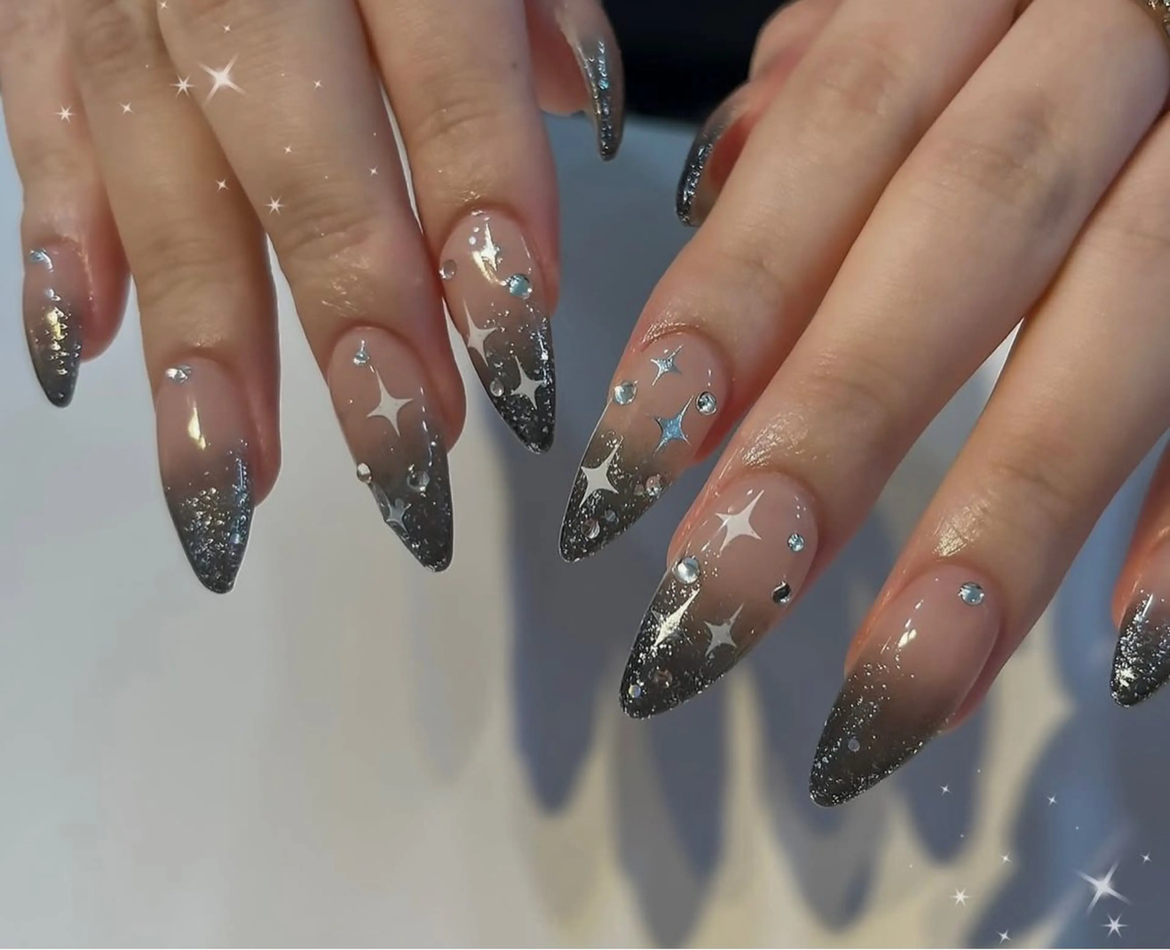 ネイル NiJi Nailsのネイルデザイン