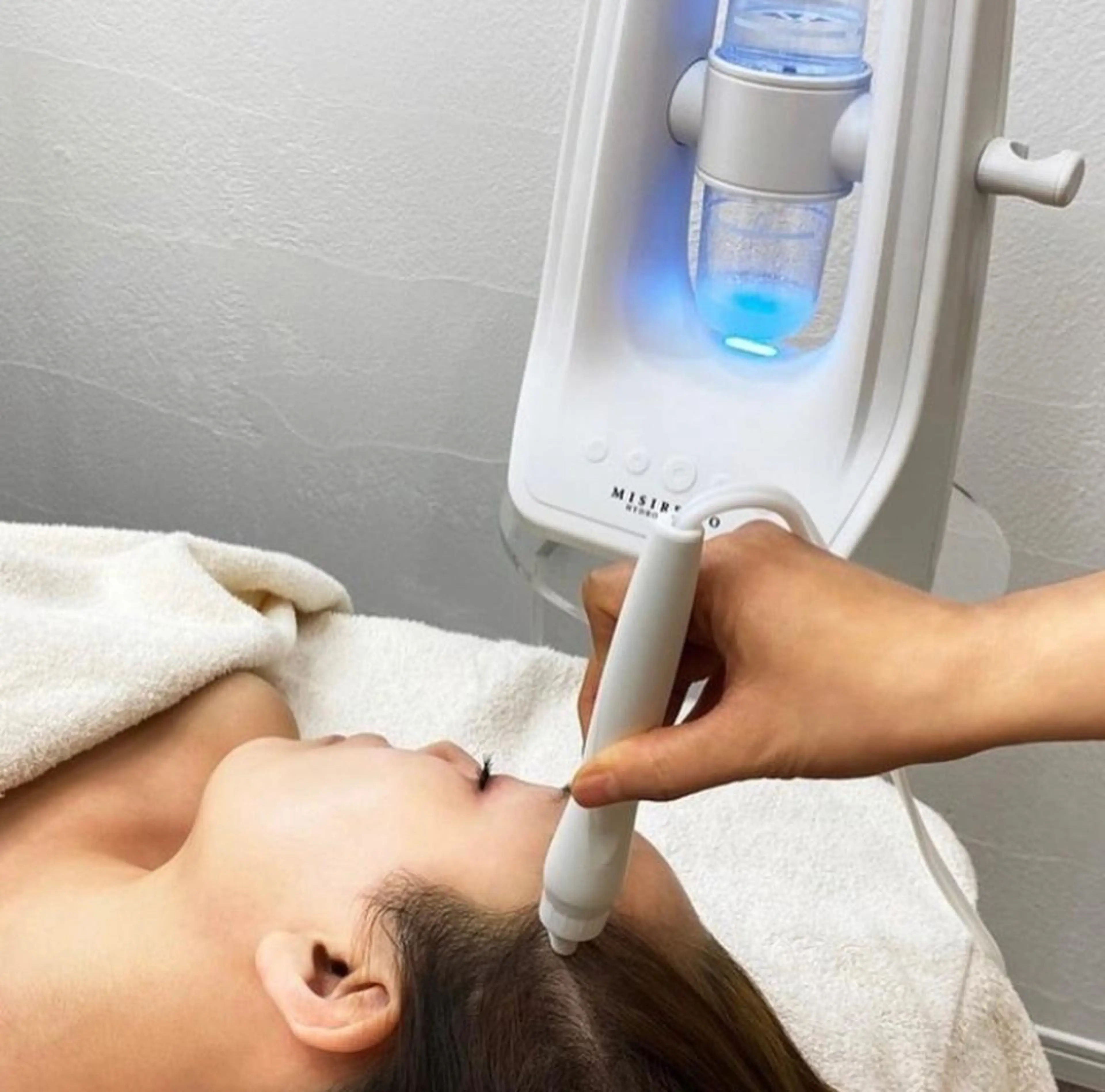 ヘッド毛穴洗浄45分の写真