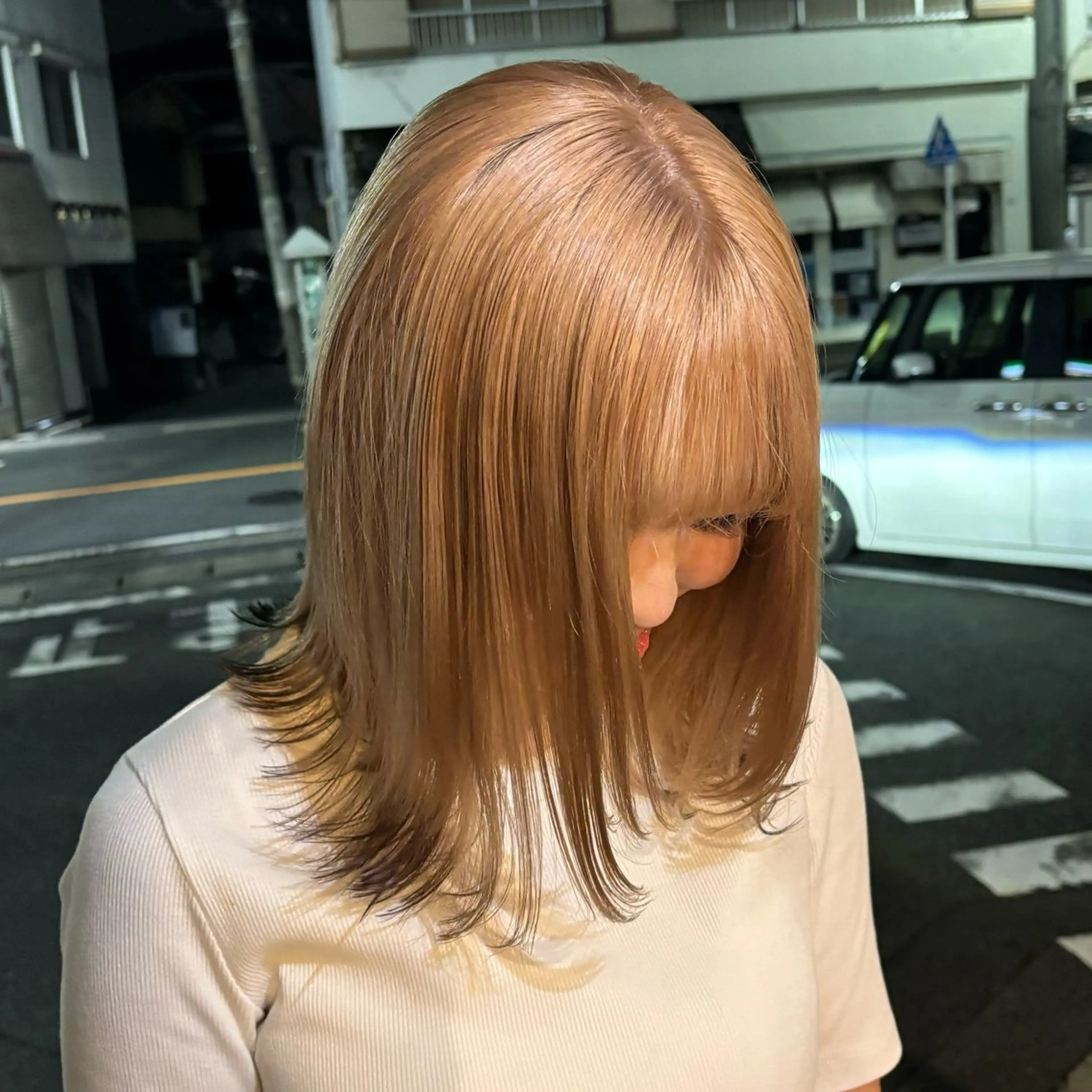 セミロング 顔周りカット レイヤーカット 🎀ハイトーン/ 艶カラー/夕月🎀のヘアスタイル