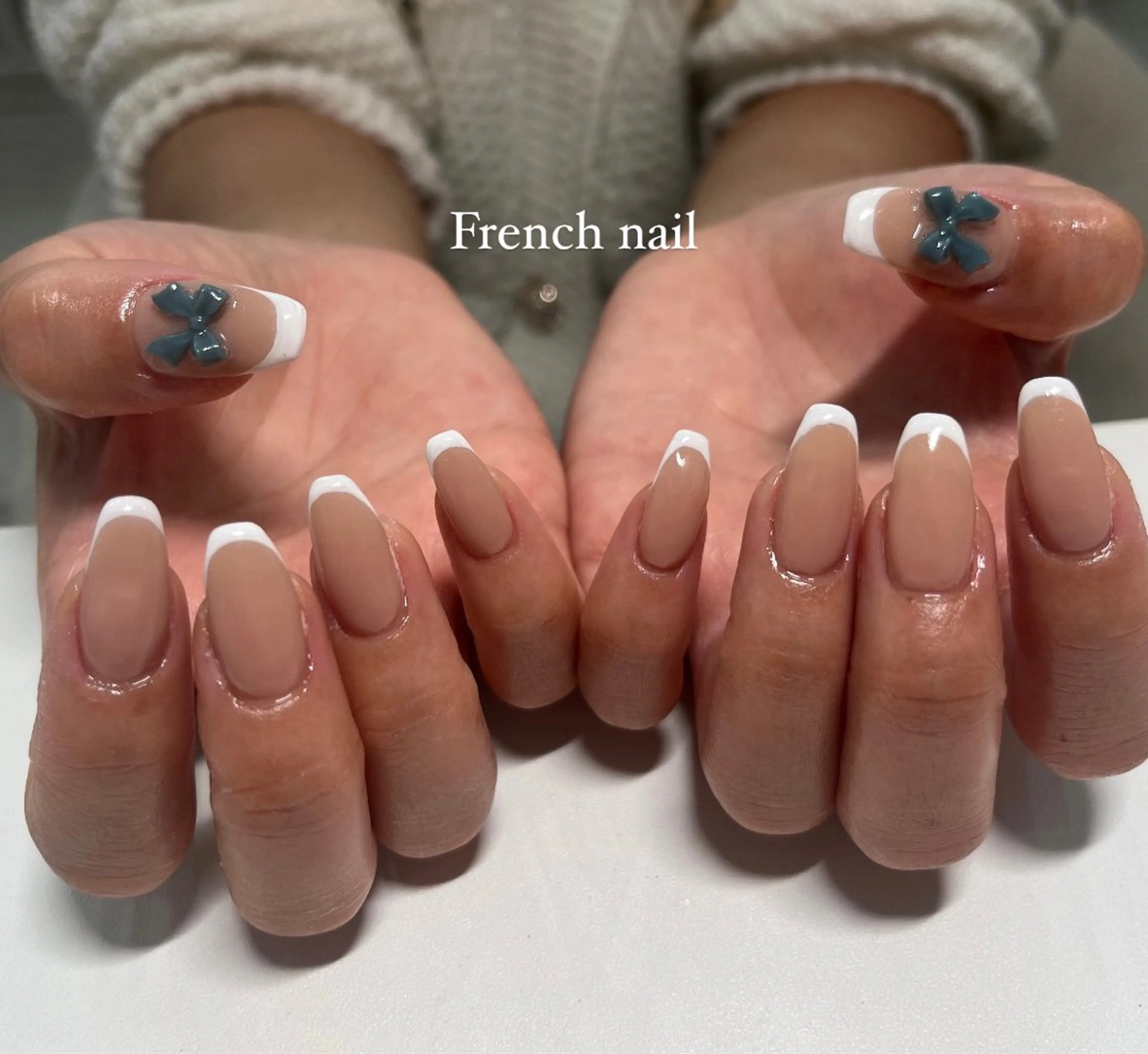 ネイル リボン THE BALM Noahのネイルデザイン