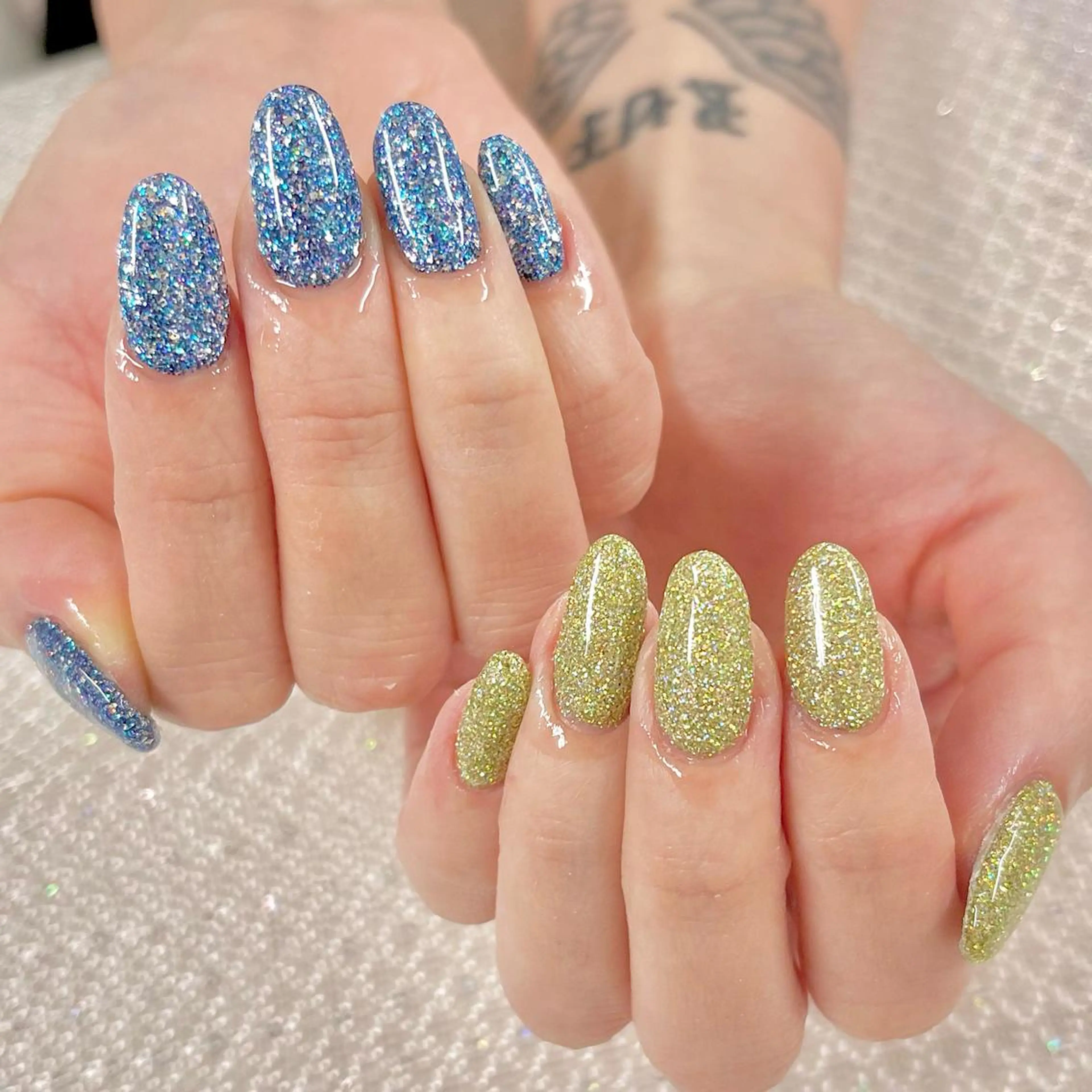 ネイル ラメ(グリッター) ワンカラーネイル ハンドネイル 🤎🧸 Aya 🧸🤎のネイルデザイン