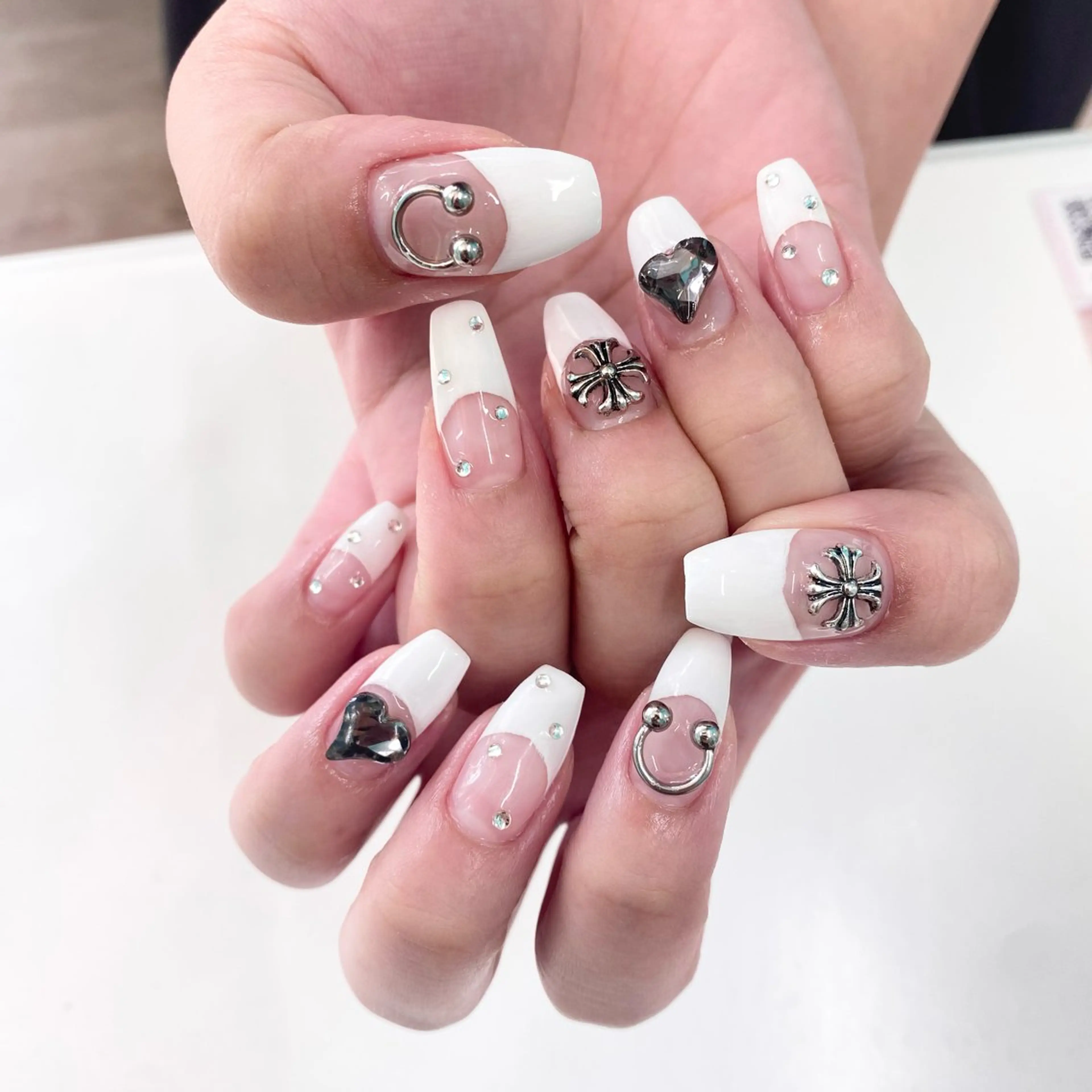 ネイル ハンドネイル Kira-ra💎 KIRARIのネイルデザイン