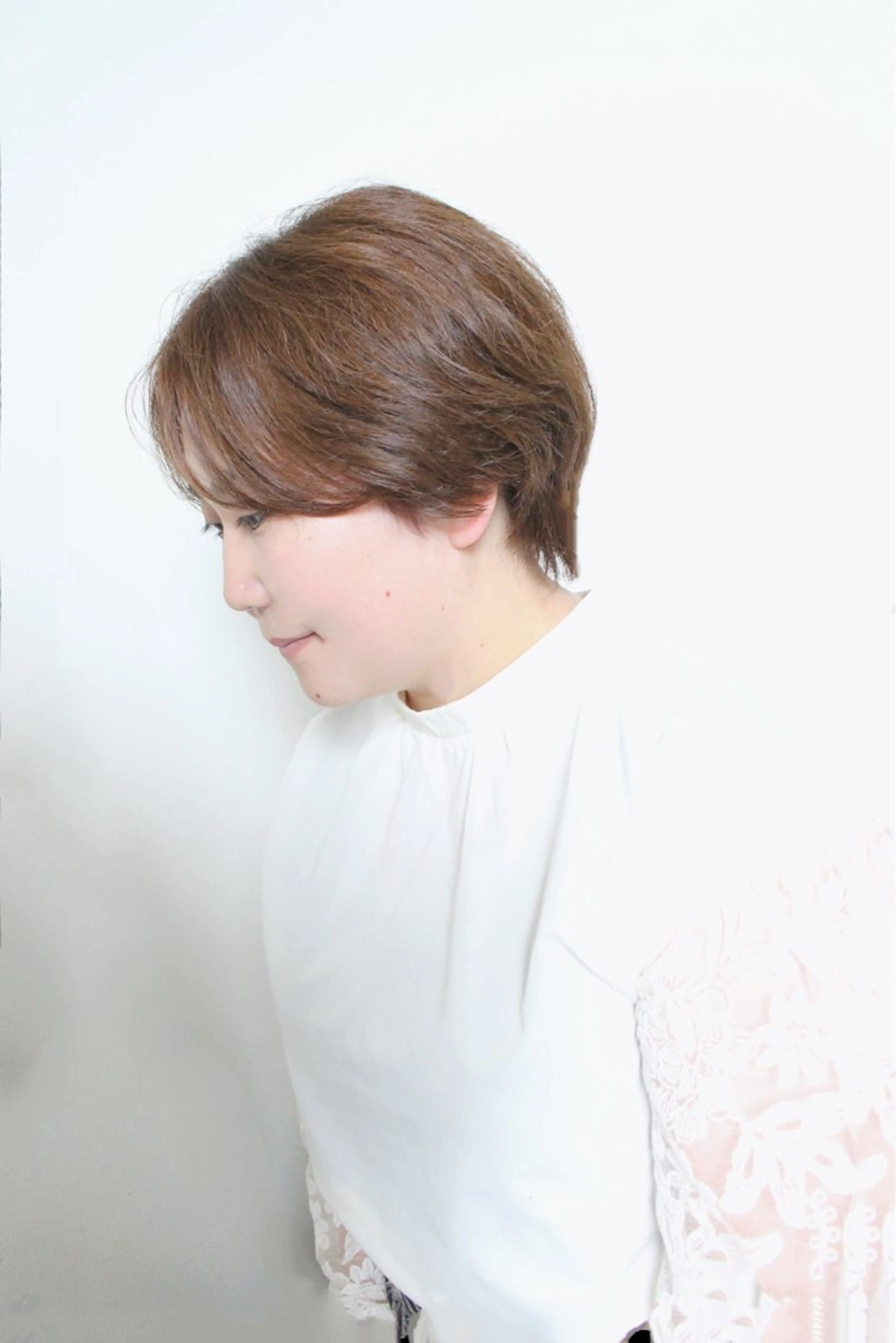 ショート カラー ベージュカラー ショートヘア カット ヘアカラー 土居 正季のヘアスタイル