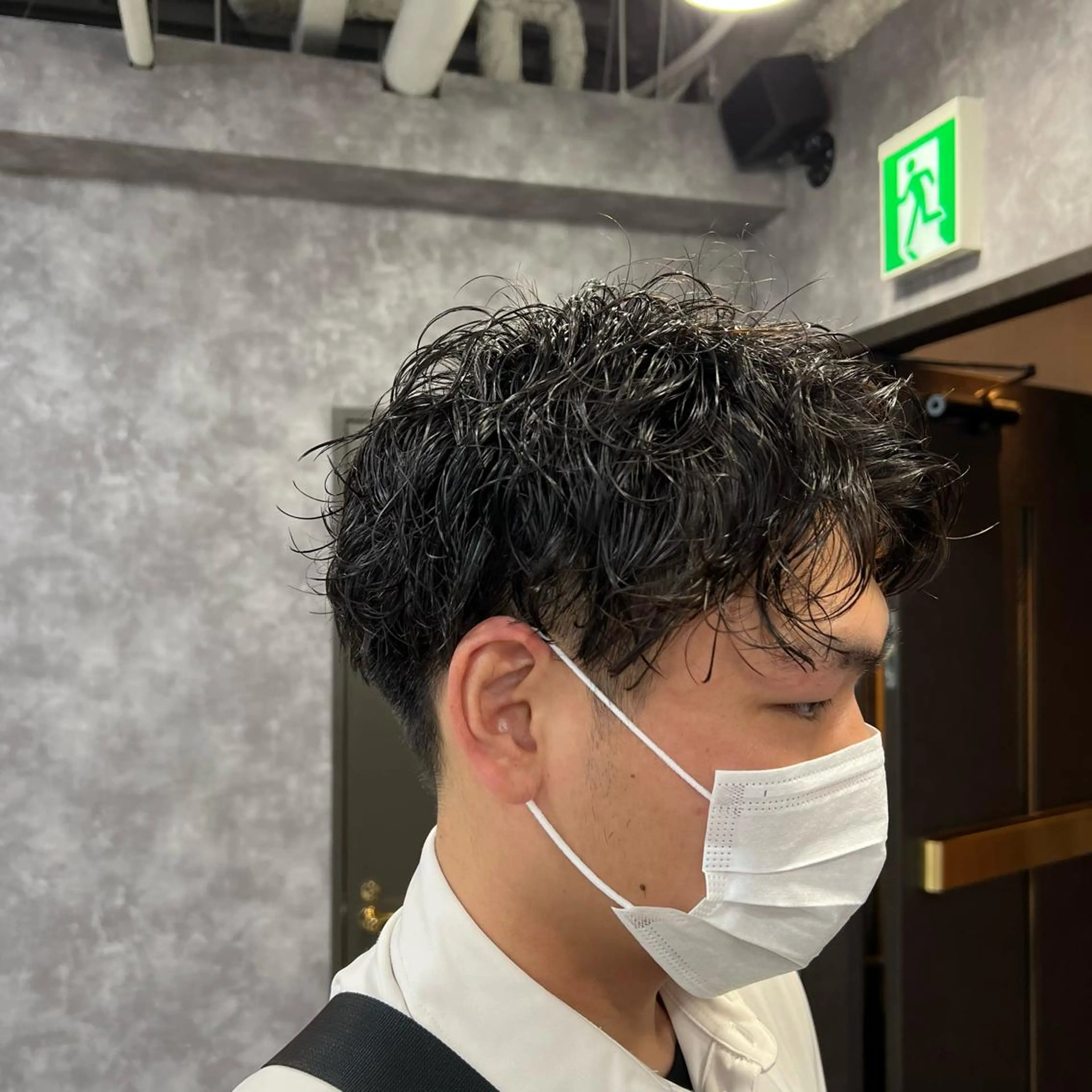 パーマ メンズ メンズパーマ特化 荻田知也のヘアスタイル