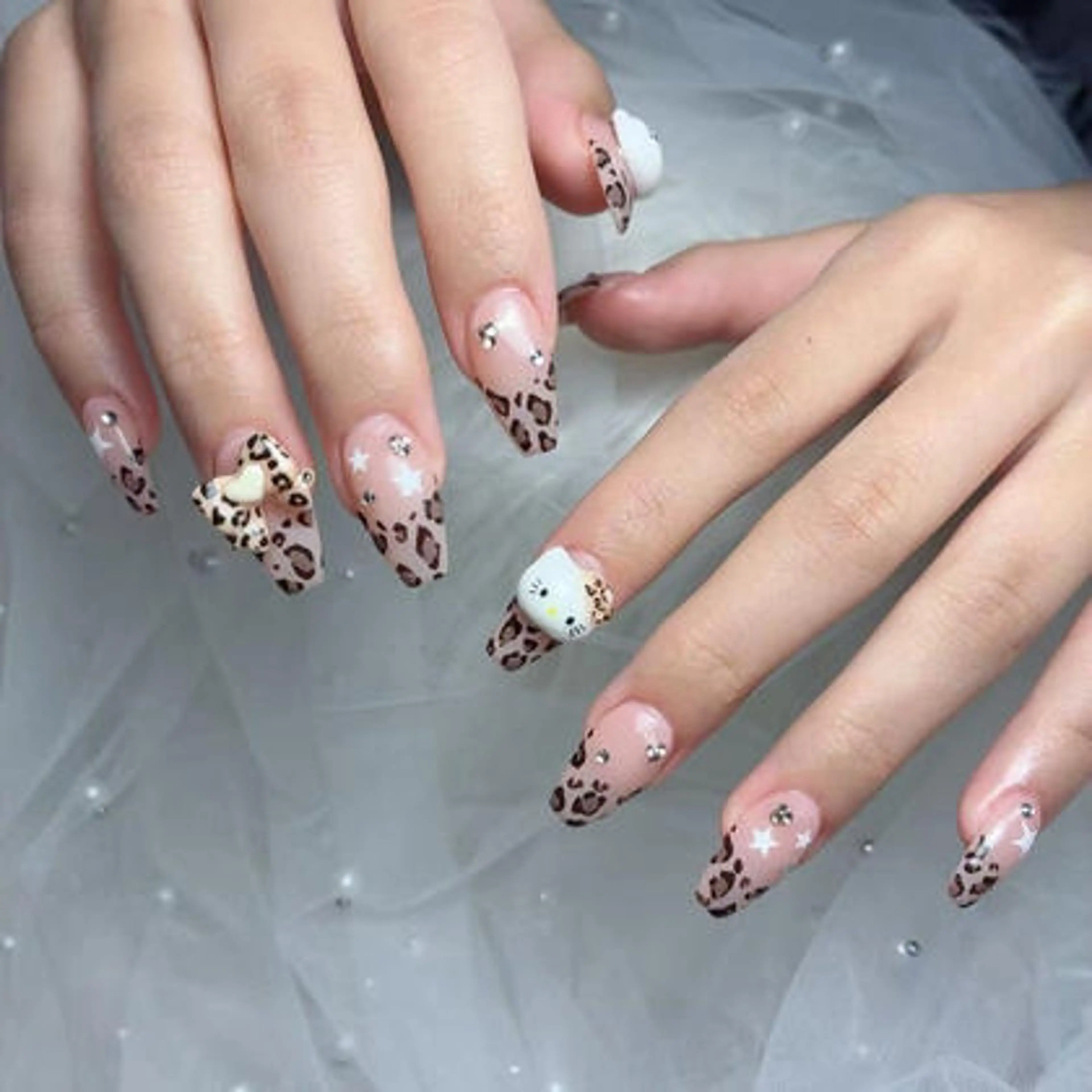 ネイル ハンドネイル VANNAILSALON 本厚木店所属・VANNAIL 本厚木店のネイルデザイン