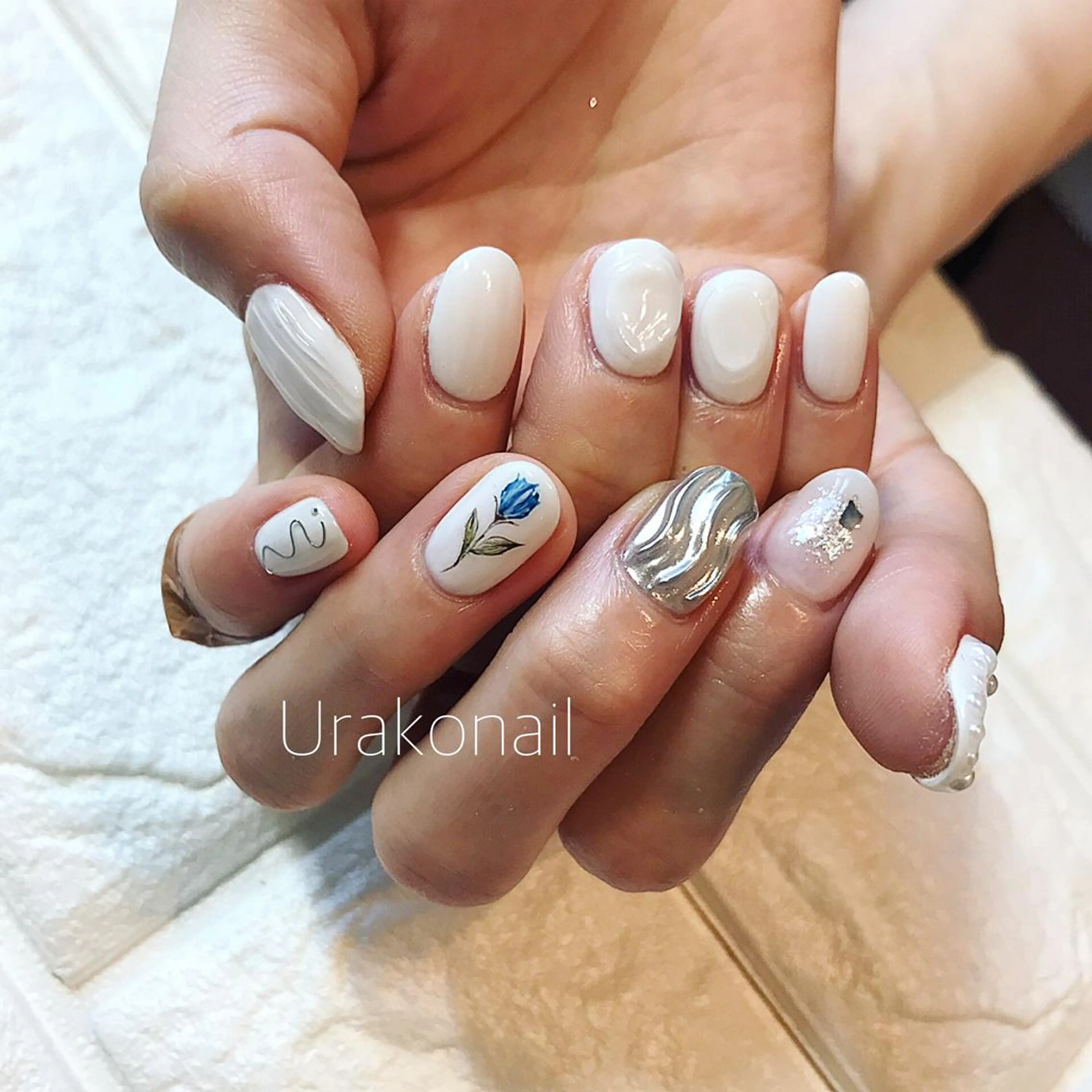 ネイル UrakoNail 《nail》のネイルデザイン