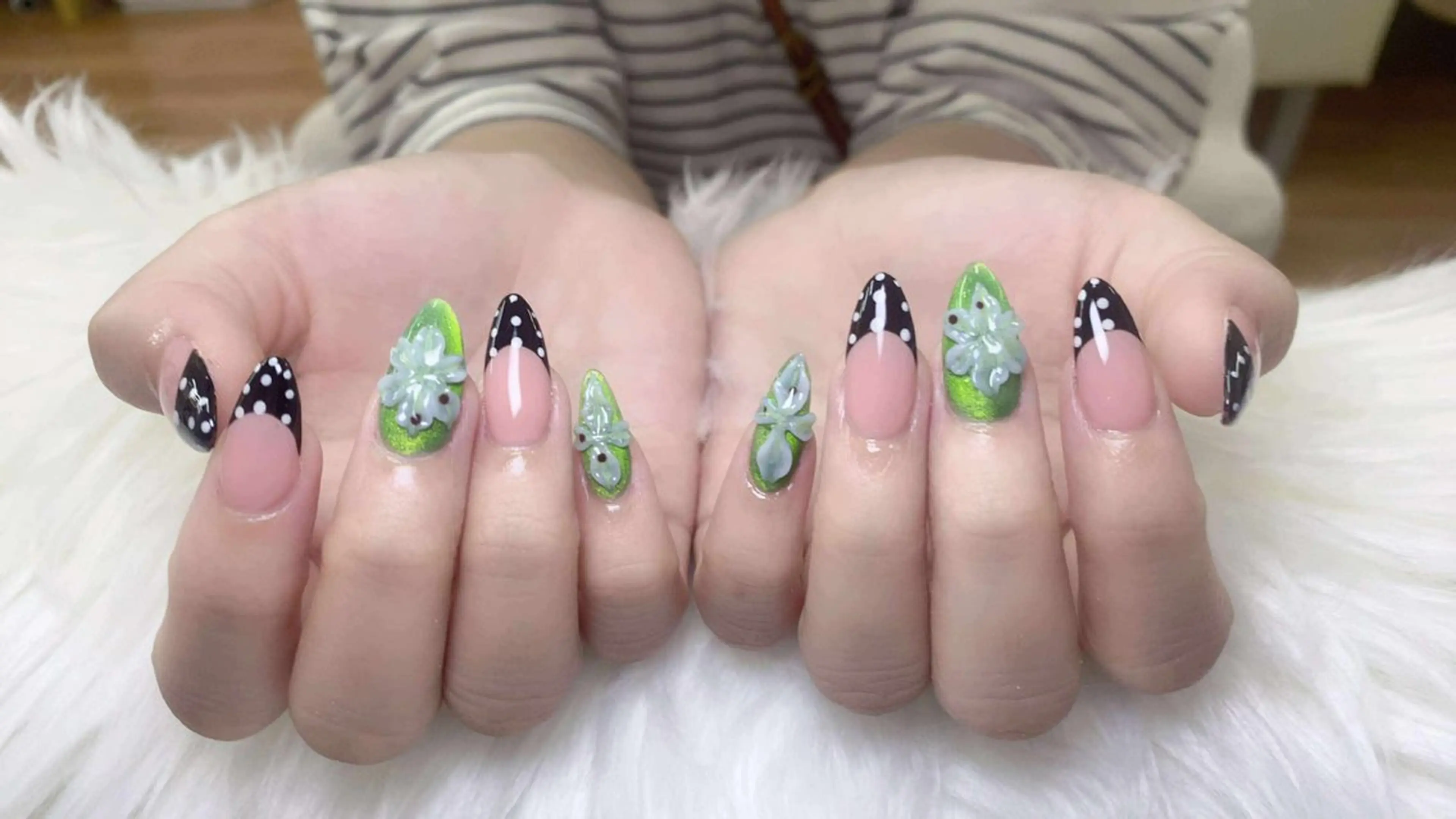 ネイル ハンドネイル ハンドケア Hara Nail 【パラジェル使用】のネイルデザイン