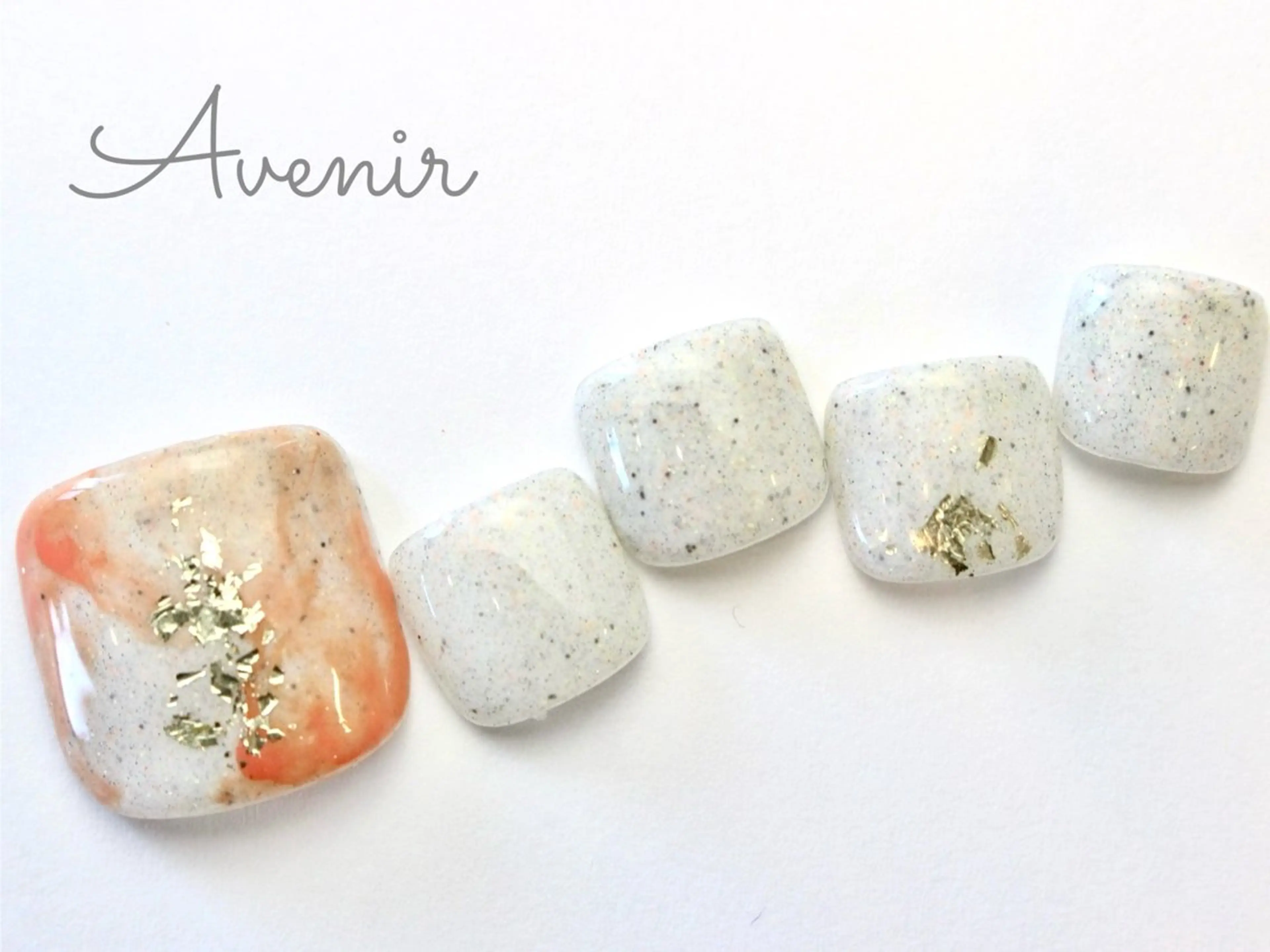 ネイル フットネイル Avenir 表参道 nail&eye予約のネイルデザイン