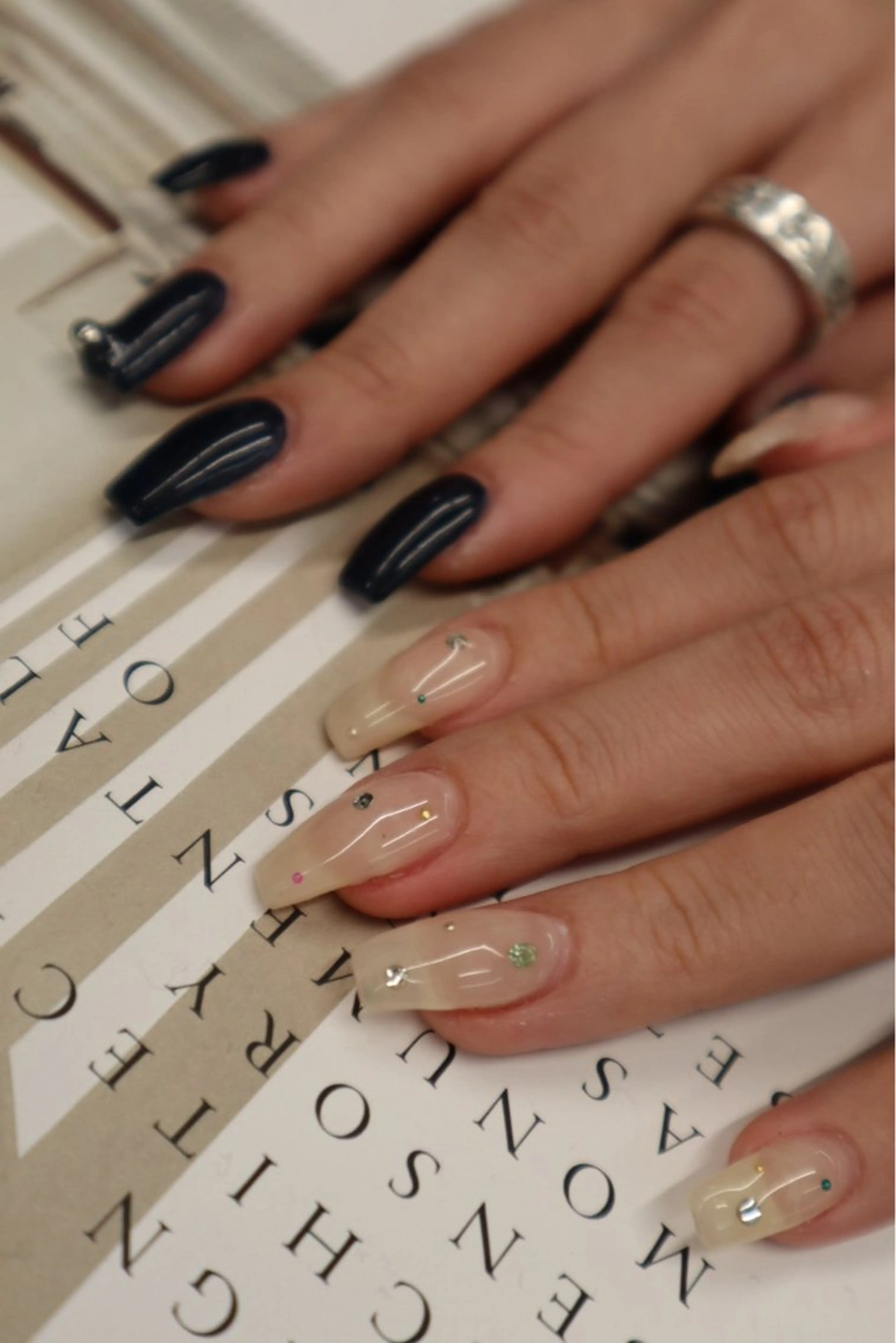 ネイル シンプルネイル ハンドネイル chika ／ nailのネイルデザイン