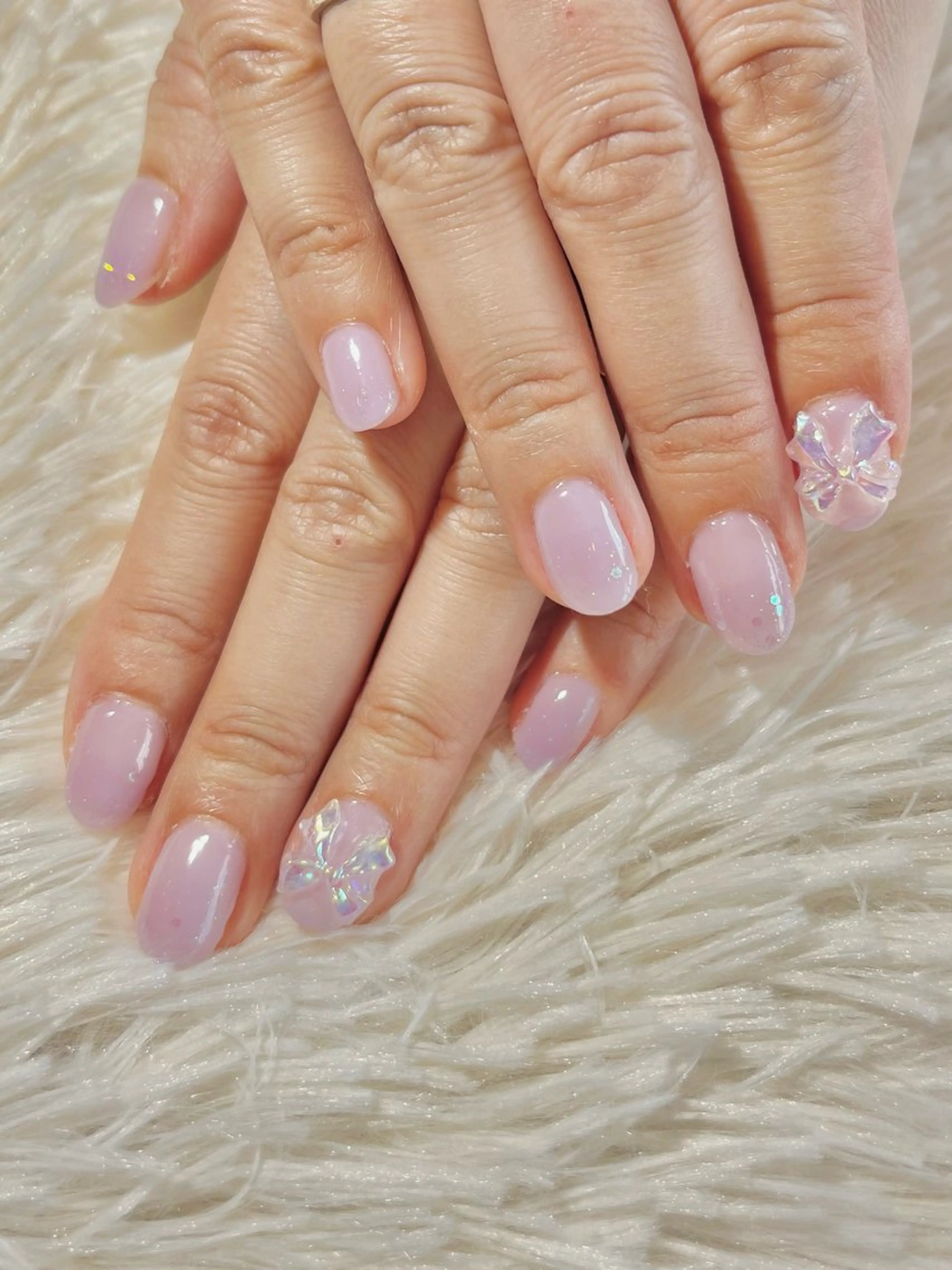 ネイル ラメ(グリッター) リボン 春ネイル nanairo nailのネイルデザイン