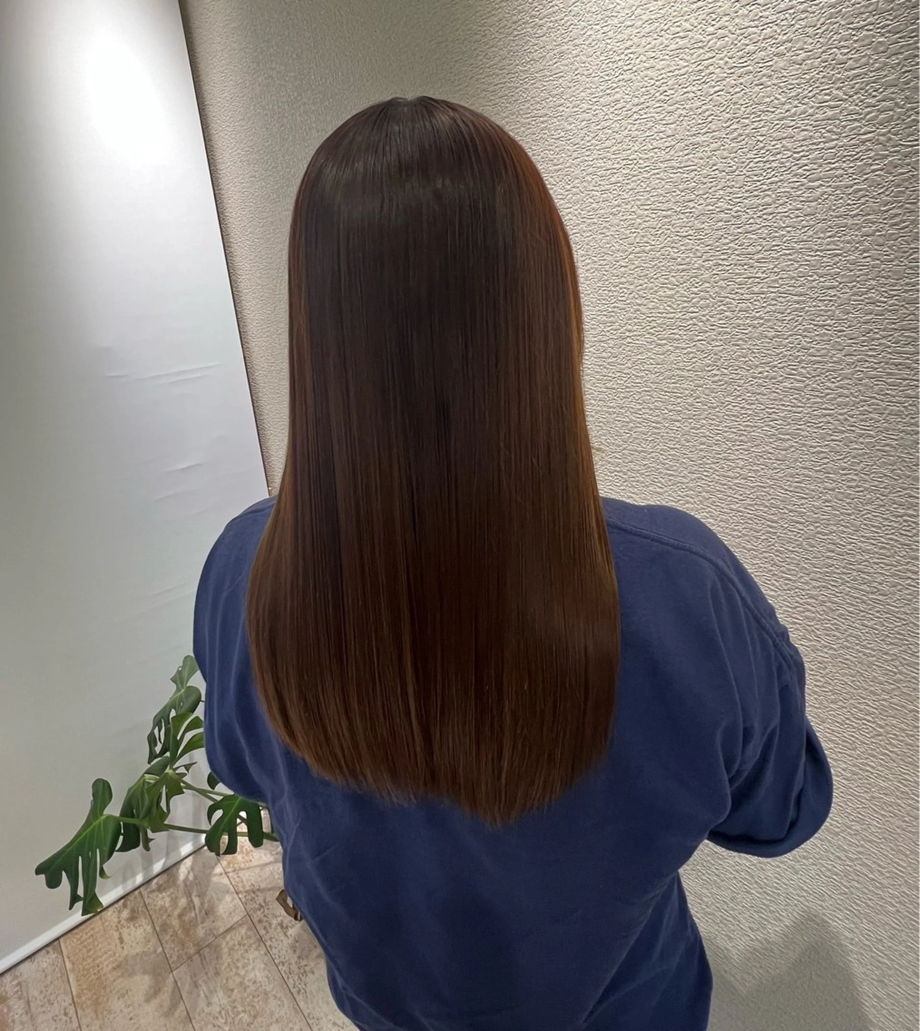 セミロング カット 縮毛矯正 ジプソヘアー所属・菅原 あずさのヘアスタイル