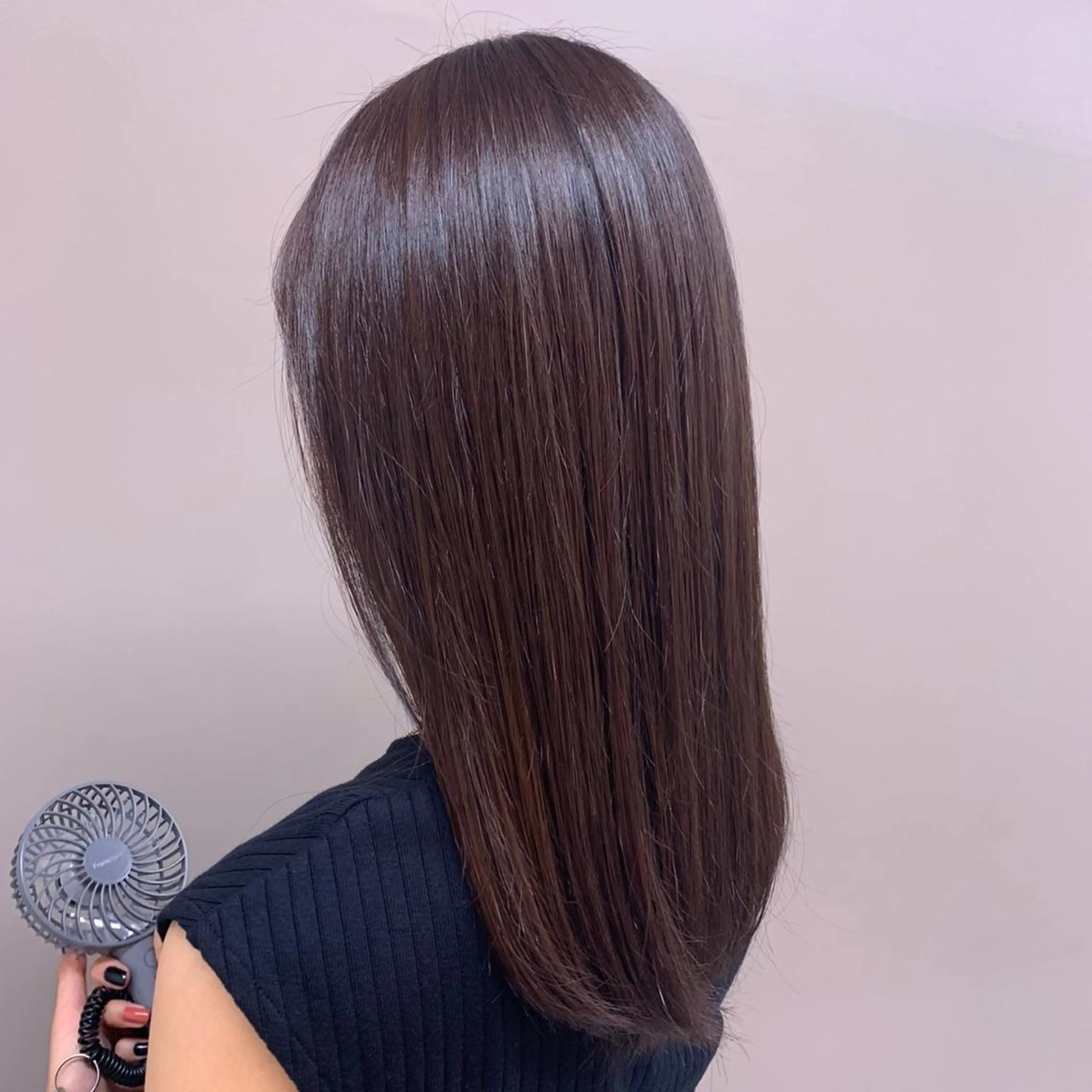 ミディアム カラー 𓏸レイヤー髪質改善 透けカラーカノン🫧のヘアスタイル