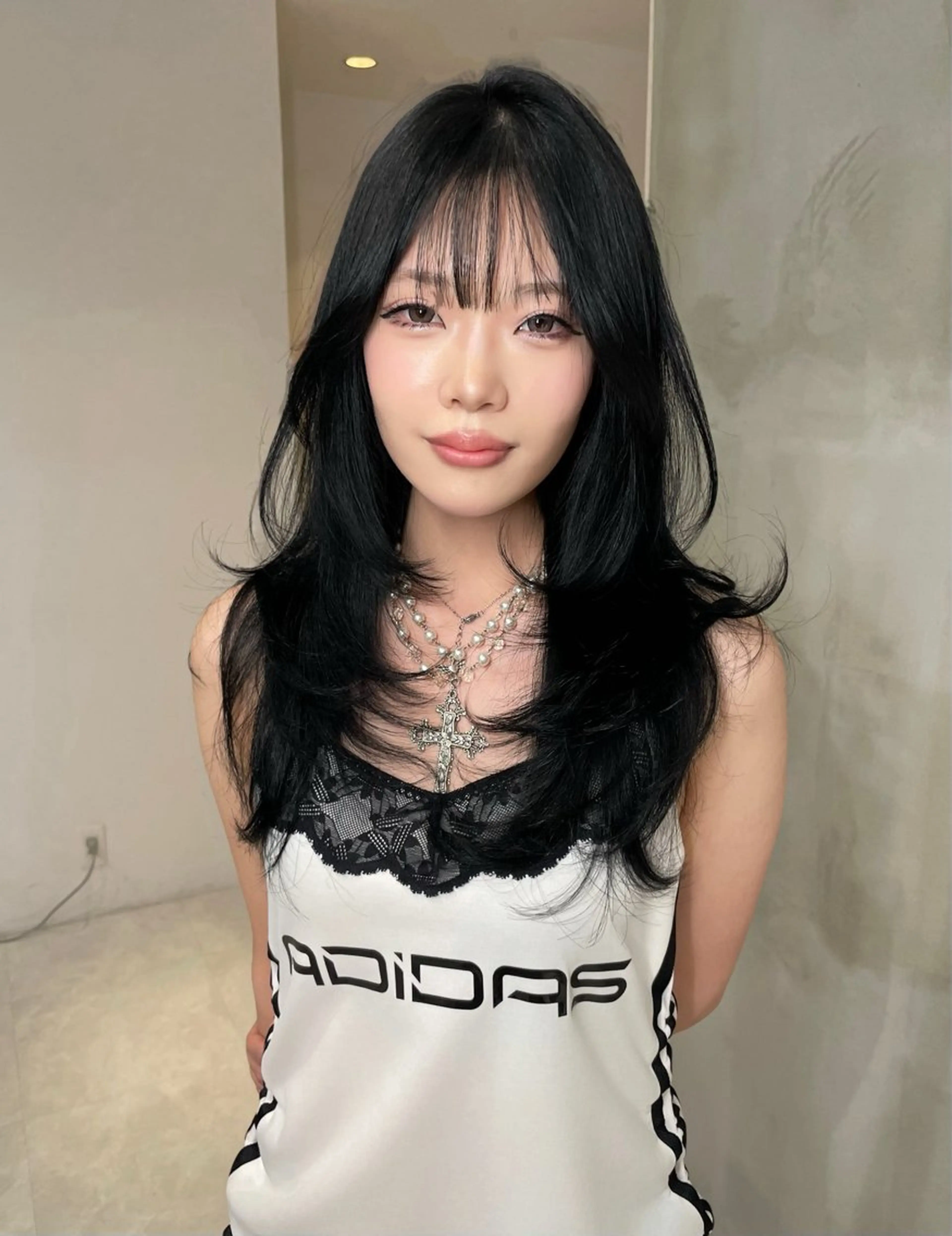 セミロング カラー 艶カラー♡クール トレンドヘア♡アユミのヘアスタイル