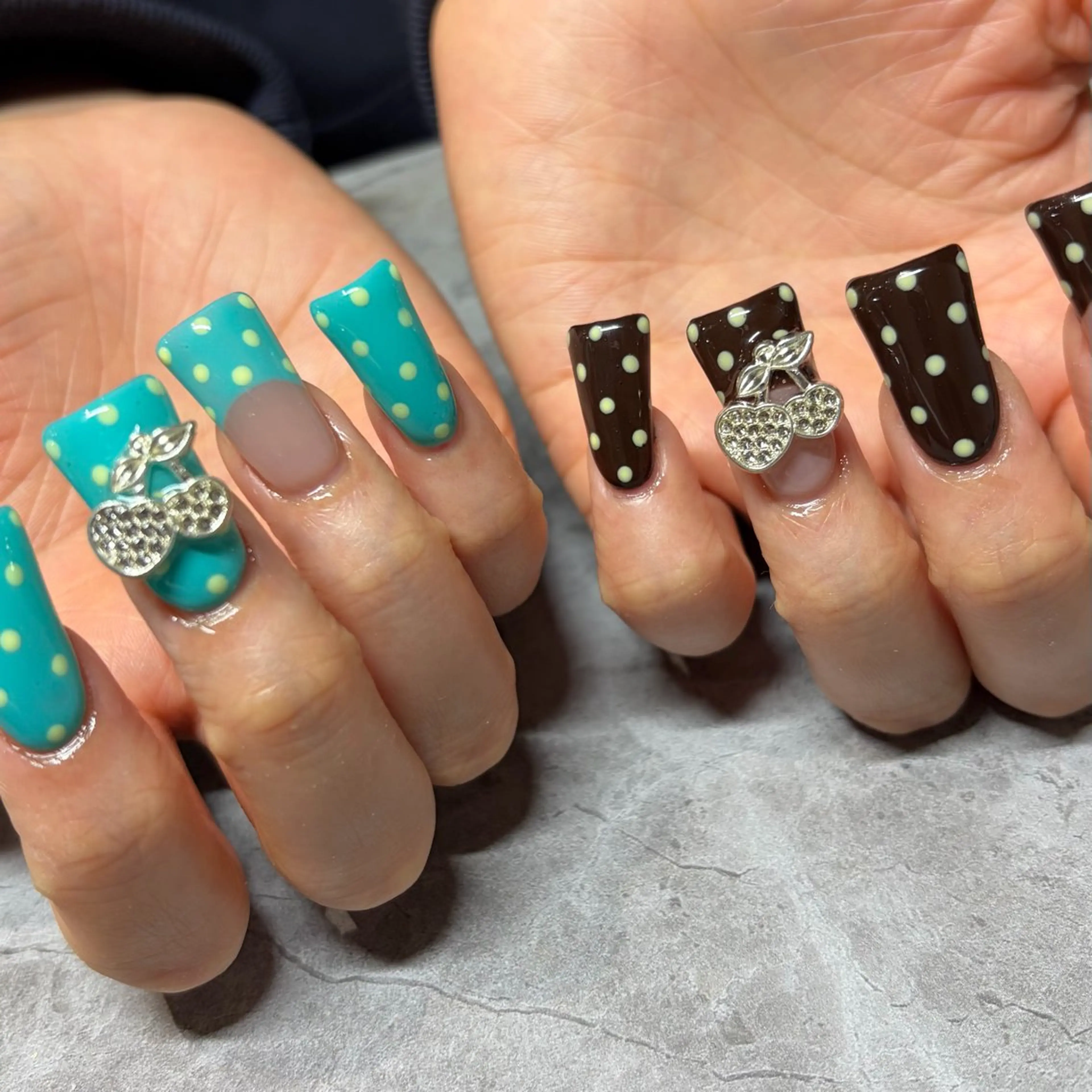 ネイル アートネイル スカルプネイル ネイルチップ ハンドネイル IROHA NAIL 横山佳那のネイルデザイン